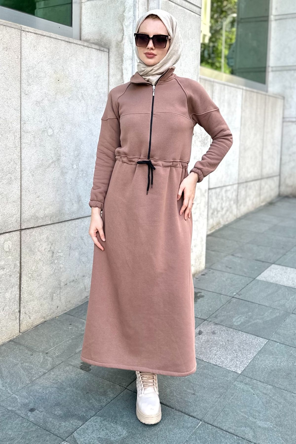 Gizce-Hopa Camel Dress 1