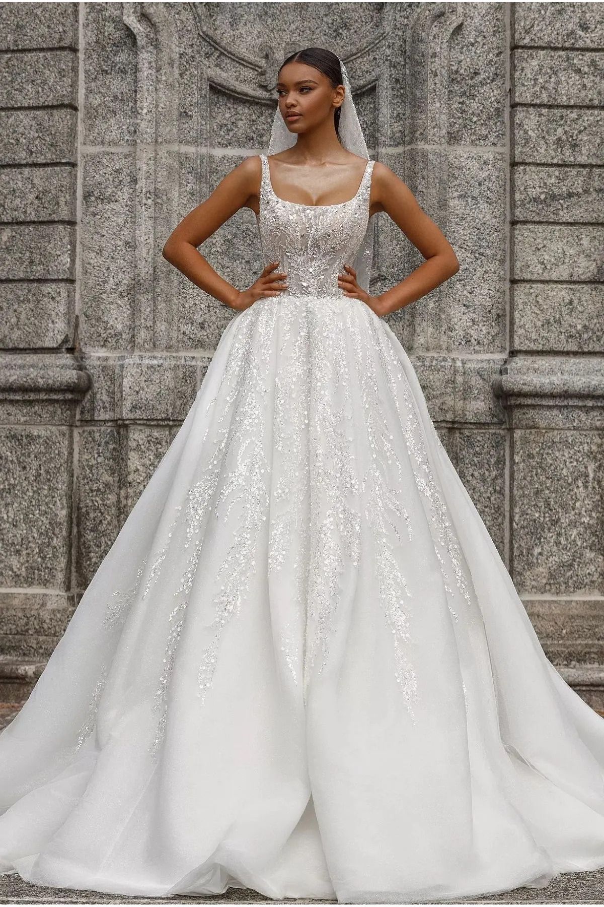 robe de mariée caroline avec dentelle