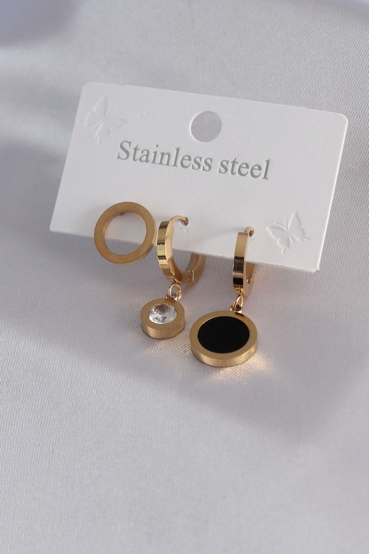 BZK ACCESSORİES 316L Çelik Gold Renk Daire Model Zirkon Taş Detay Kadın Küpe Kombini