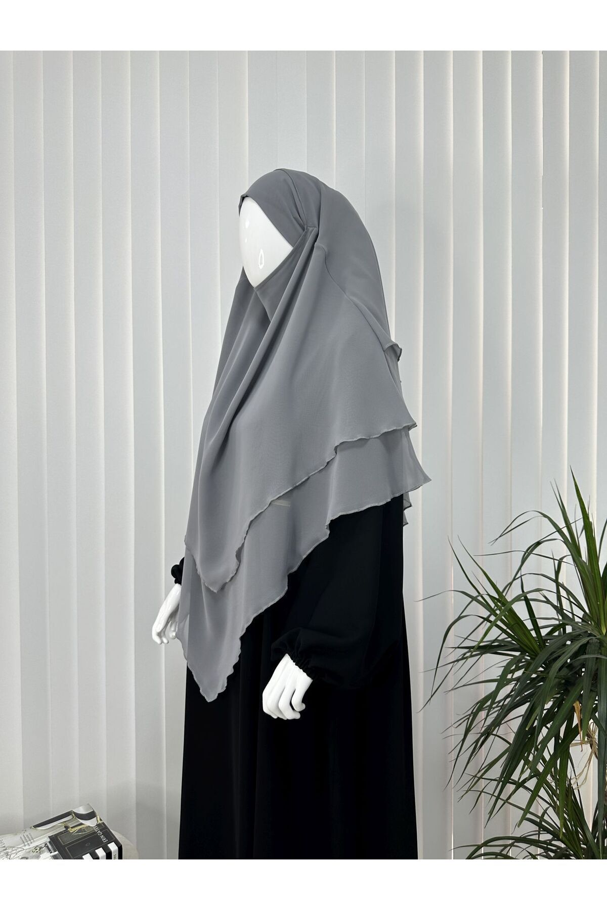 erasra class-Gray Colored Three-Layer Multi-Siphon Souffle Scarf - Kimar Ready, Lace-Up, Veil 2