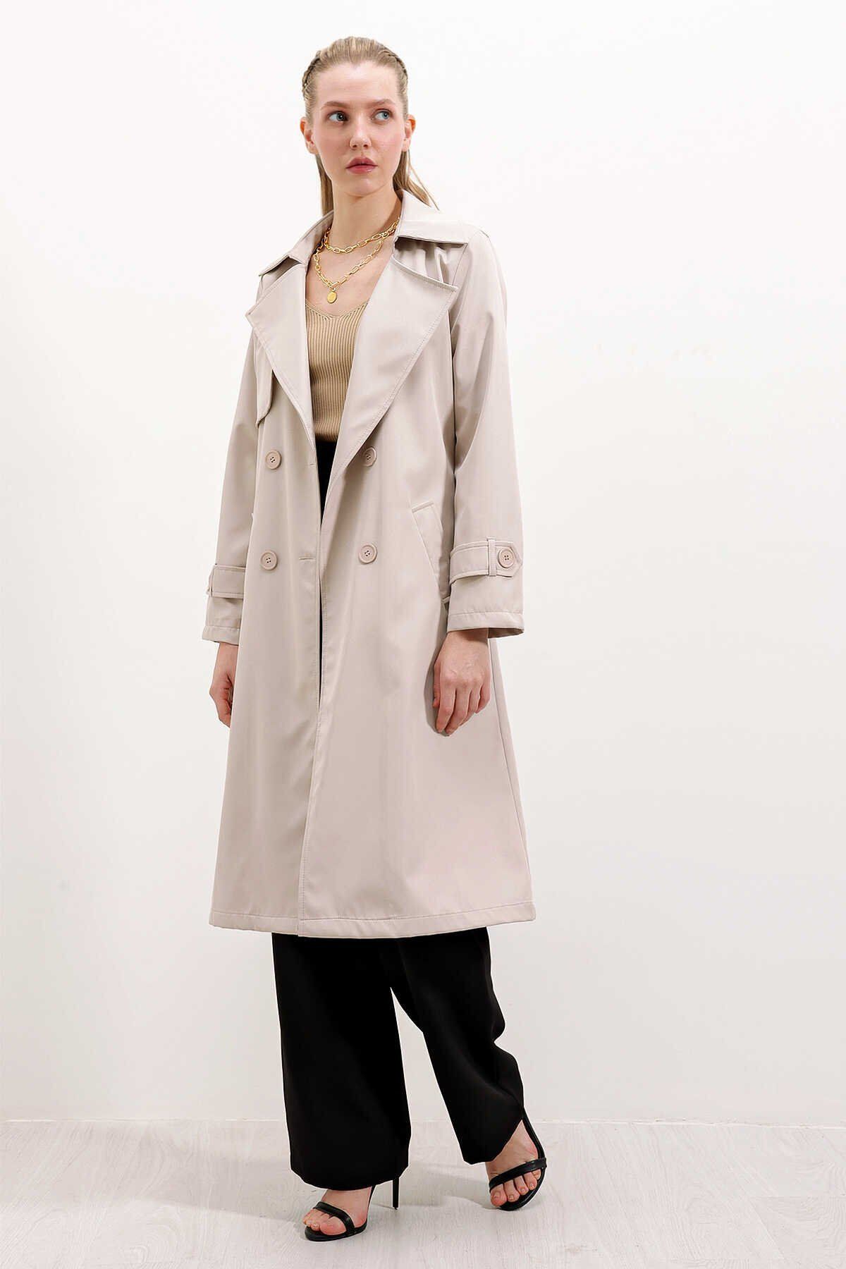 complete the look image