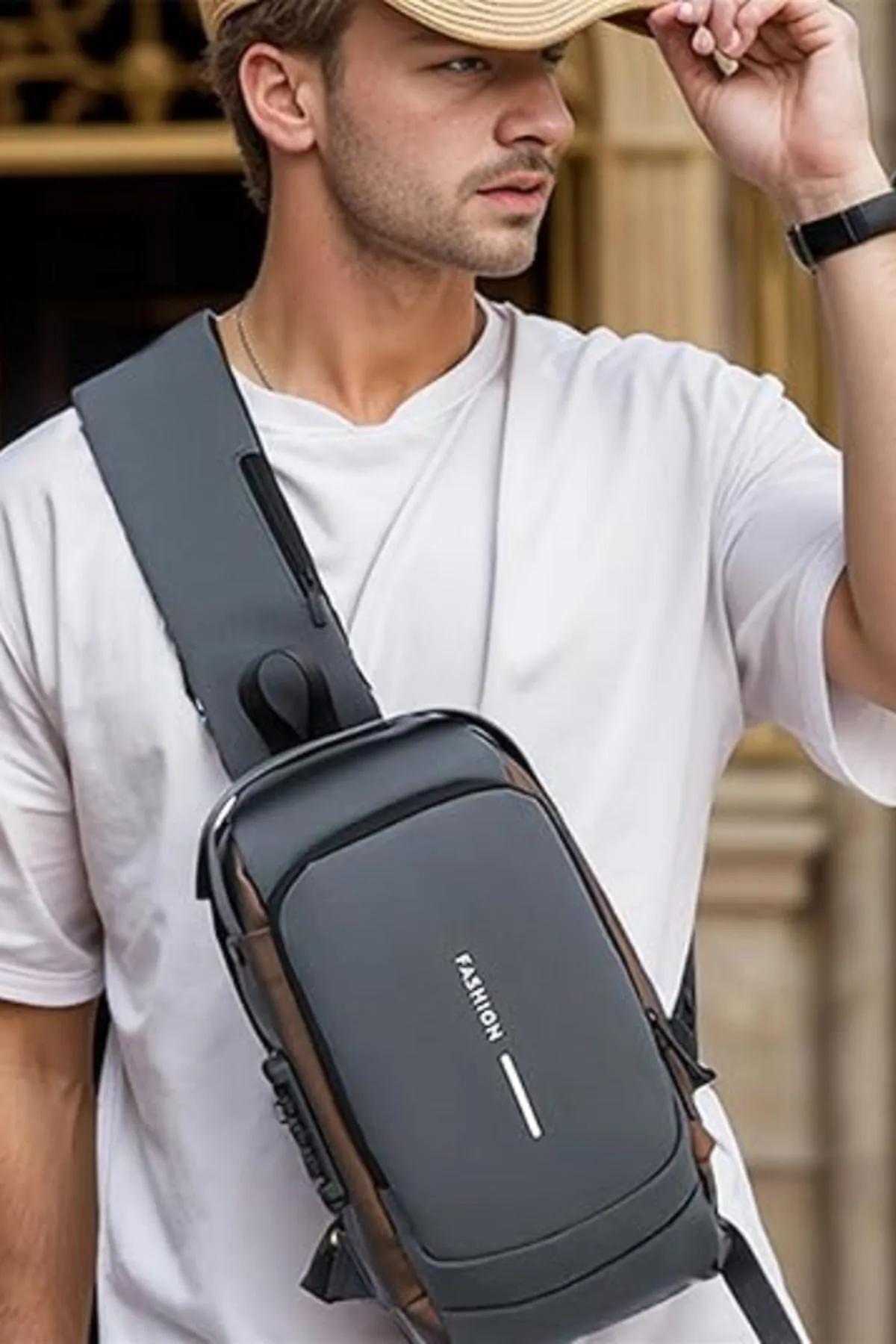 by EKTIREN  Usb Şarj Portlu Kilitli Erkek Omuz Ve Göğüs Çantası - Su Geçirmez Seyahat Ve Günlük Kullanım Fashion - Görsel 6