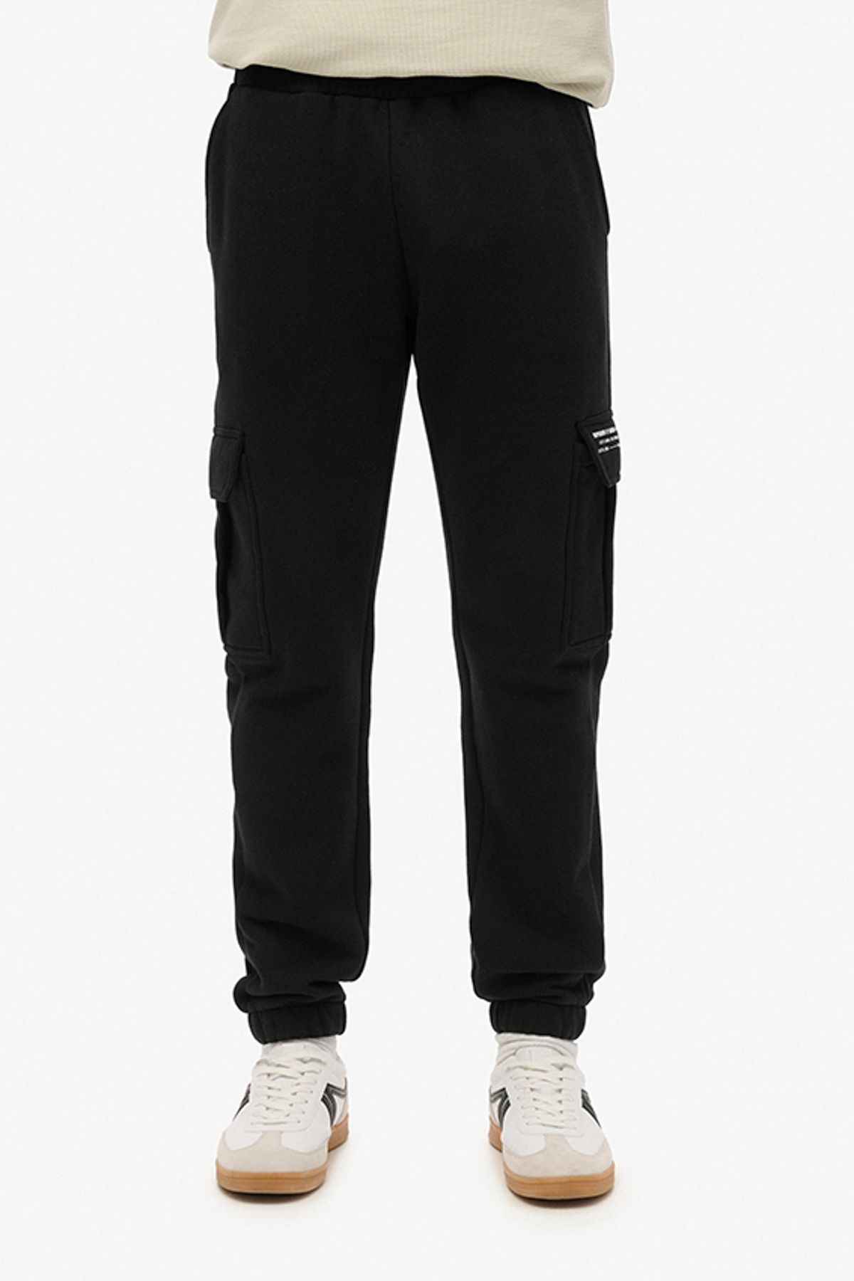 complete the look image
