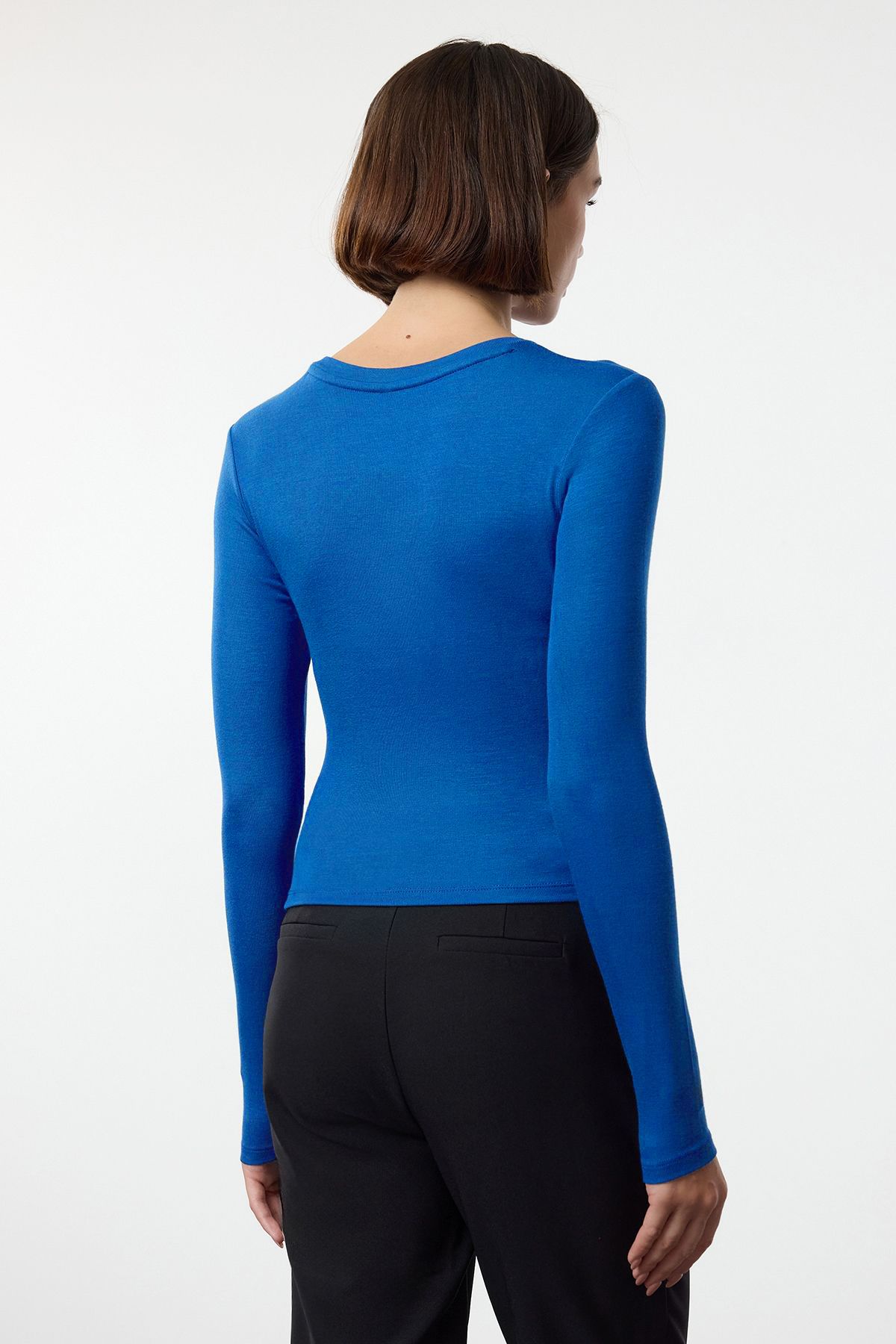 Trendyol Collection-Bluză elastică din viscoză - Decolteu, Saks Premium TWOAW24BZ00116 5