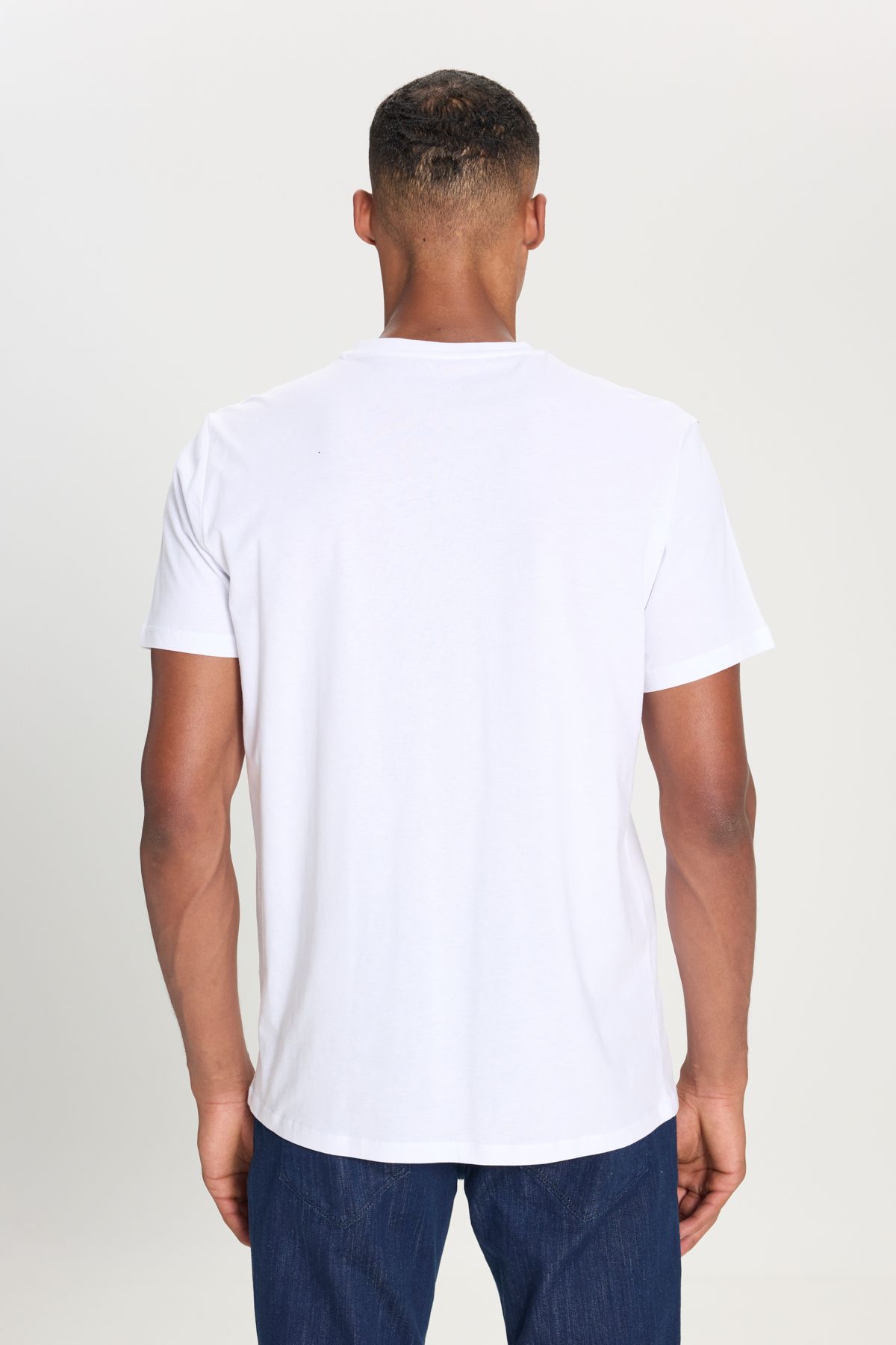 https://cdn.dsmcdn.com/ty1582/product/media/images/prod/PIM/20241012/08/45ee57bb-f0ed-4f2a-be90-d5216912a6bd/1_org_zoom.jpg