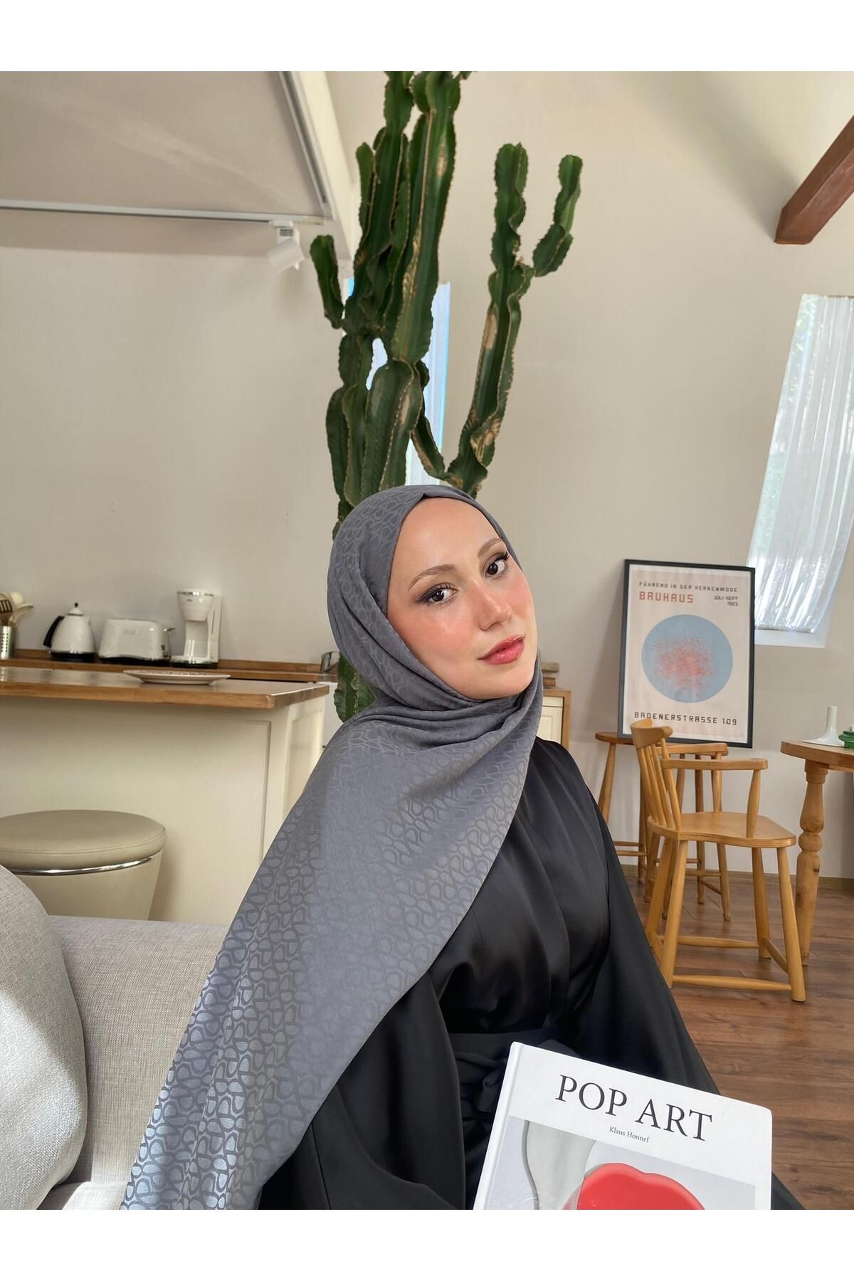 Şalland-Anthracite Colored Shawl and Jacquard Shawl 1