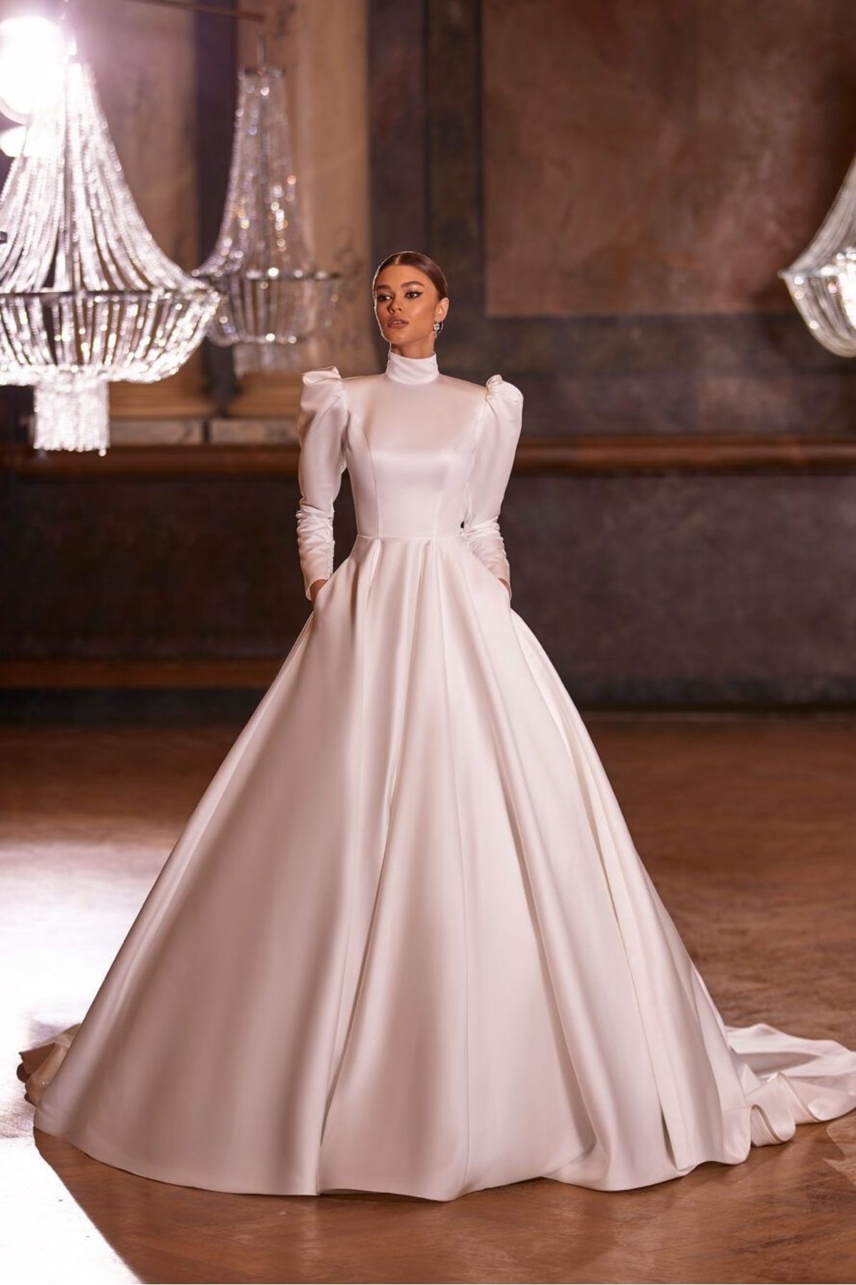 robe de mariée hijab élégante en satin