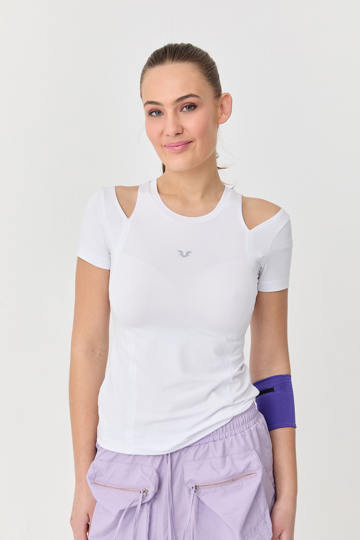 bilcee-White Soft Texture - Short Sleeve Women's Body T-Shirt with Flexible and Back/Shoulder Detail 9723 1