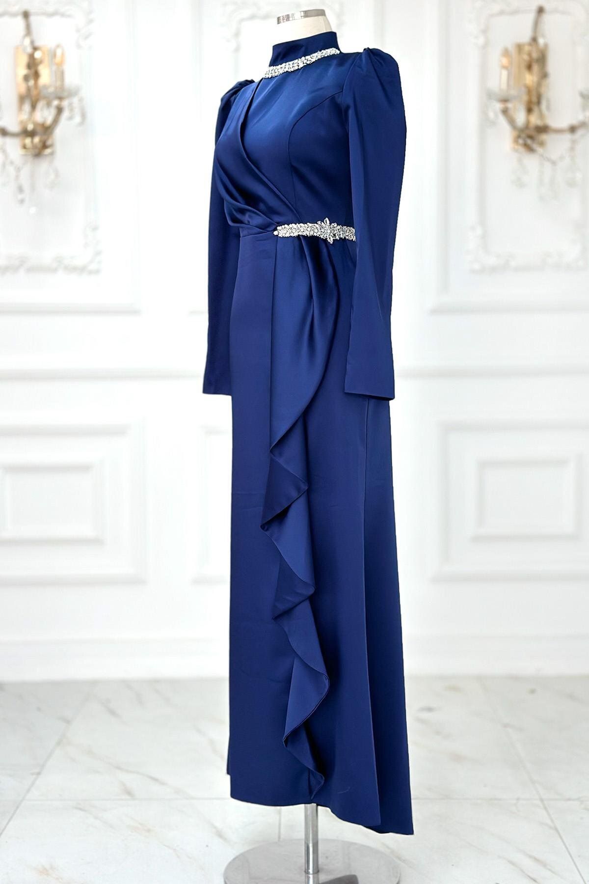 Amine Hüma-Navy Blue Demre Hijab Evening Dress 3