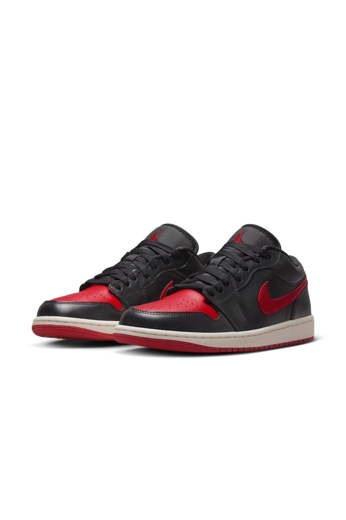 Nike-Air Jordan 1 Low Sneaker - Modell DC0774-061 8