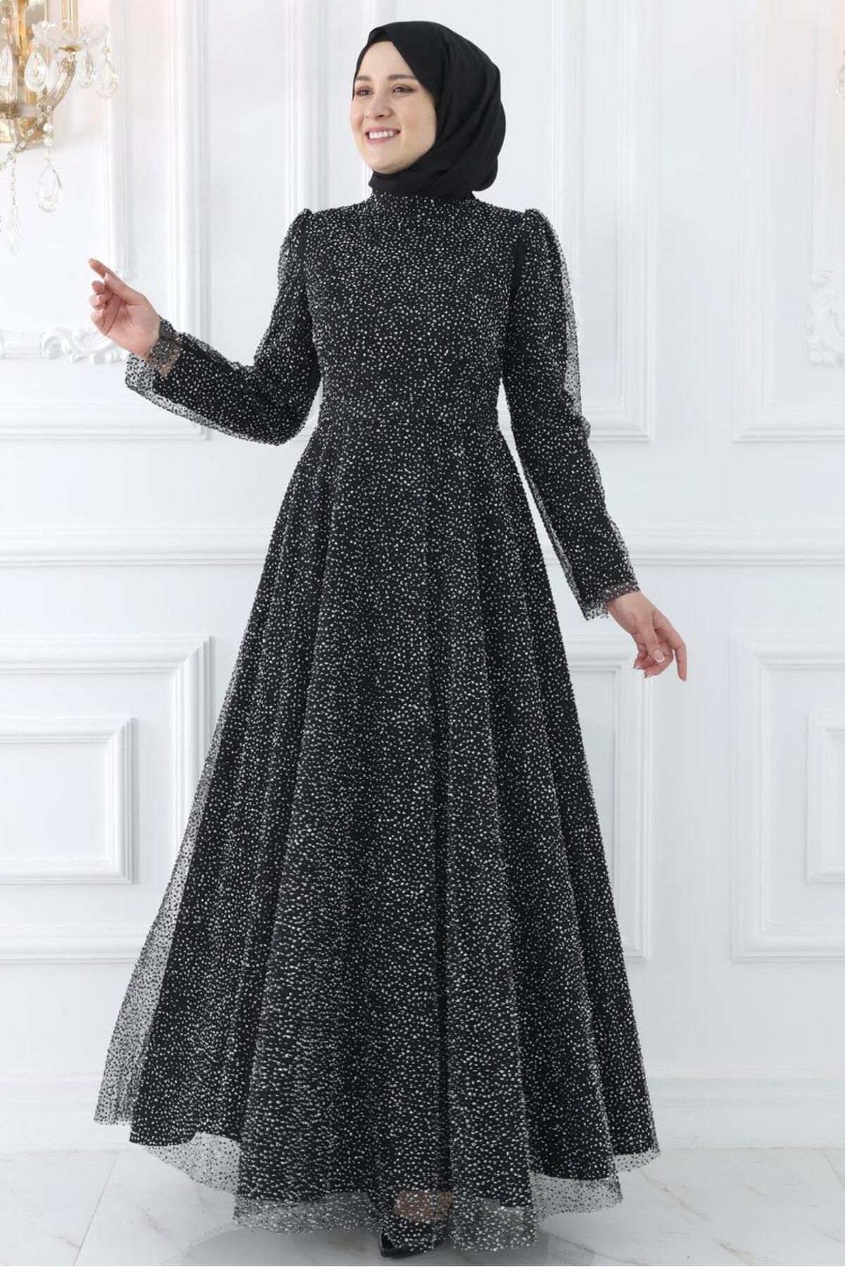 Amine Hüma-Aymira Black Hijab Evening Dress 1