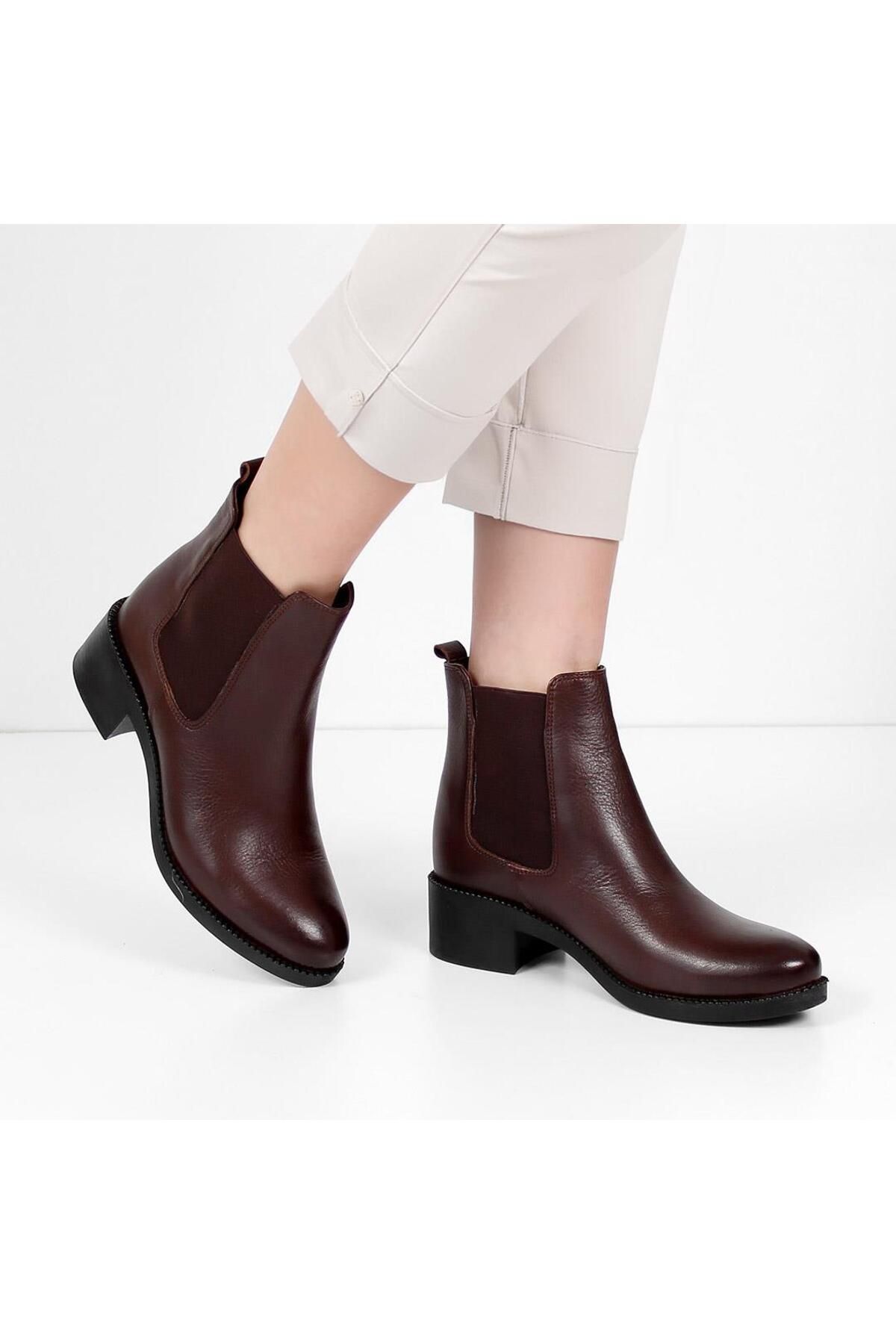 Celal Gültekin-Women's Brown Thick Soled Leather Chelsea Boots 1