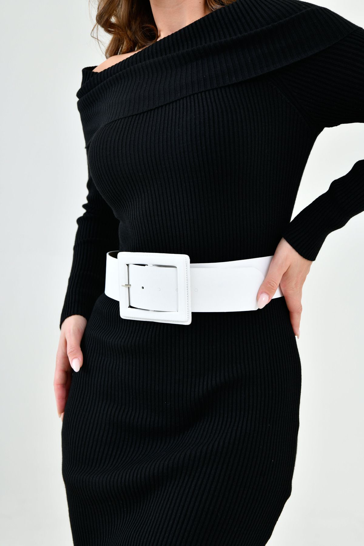 lovebox-White Faux Leather Women's Belt - Stylish Design, Buckle, Wide Band Clothing Accessory 15525 2