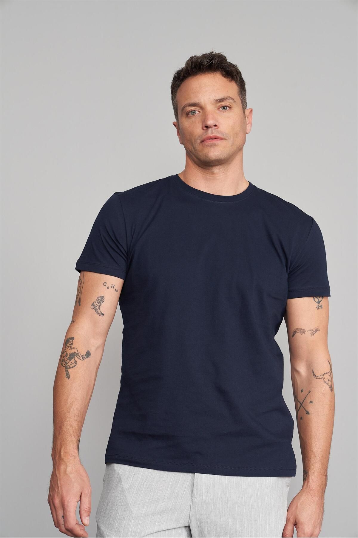 Mentality Çetinkaya Mentality 2772B Bisiklet Yaka Basic Lacivert T-Shirt