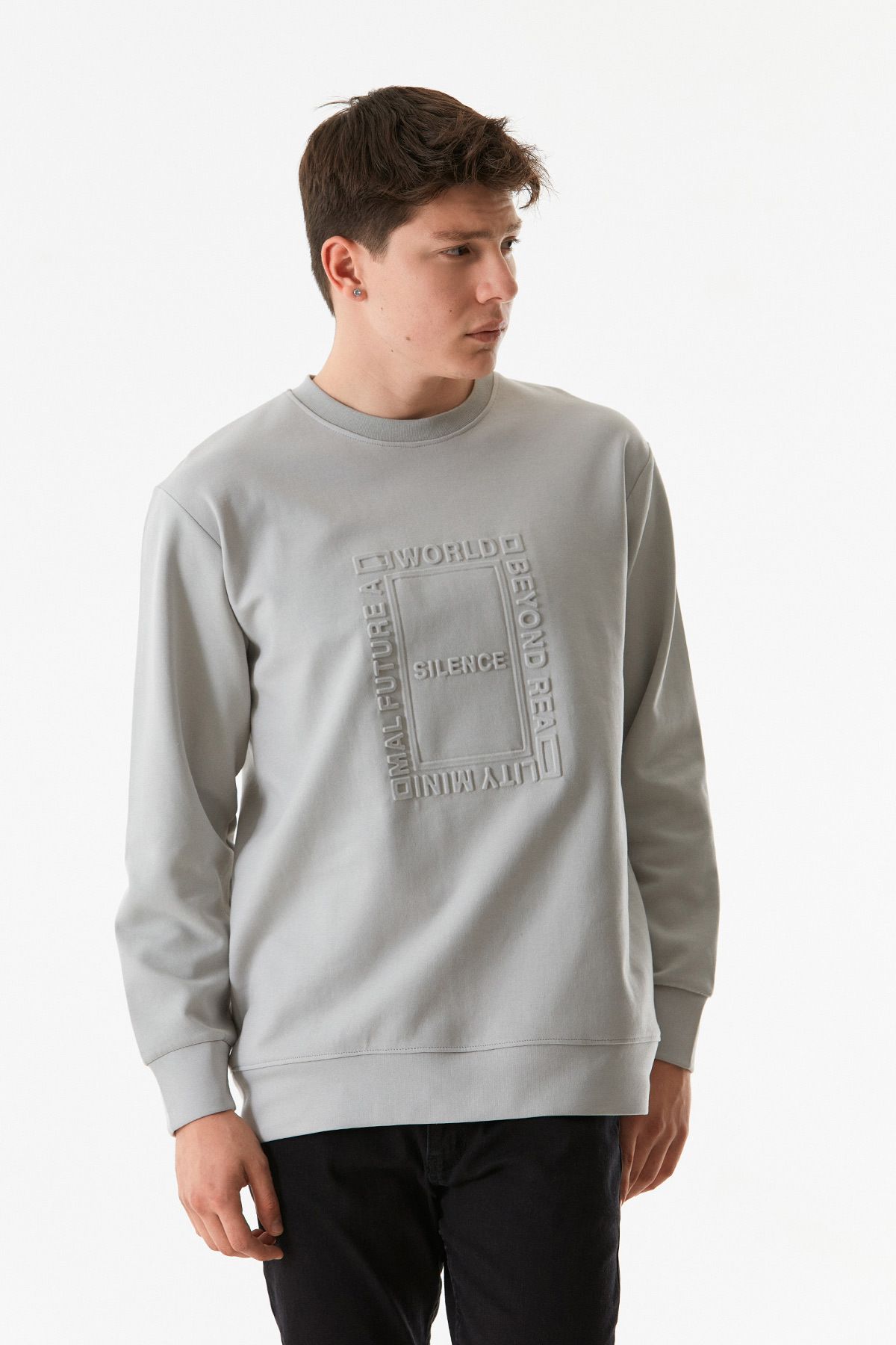 Fulla Moda-Text Embossed Crew Neck Sweatshirt 4