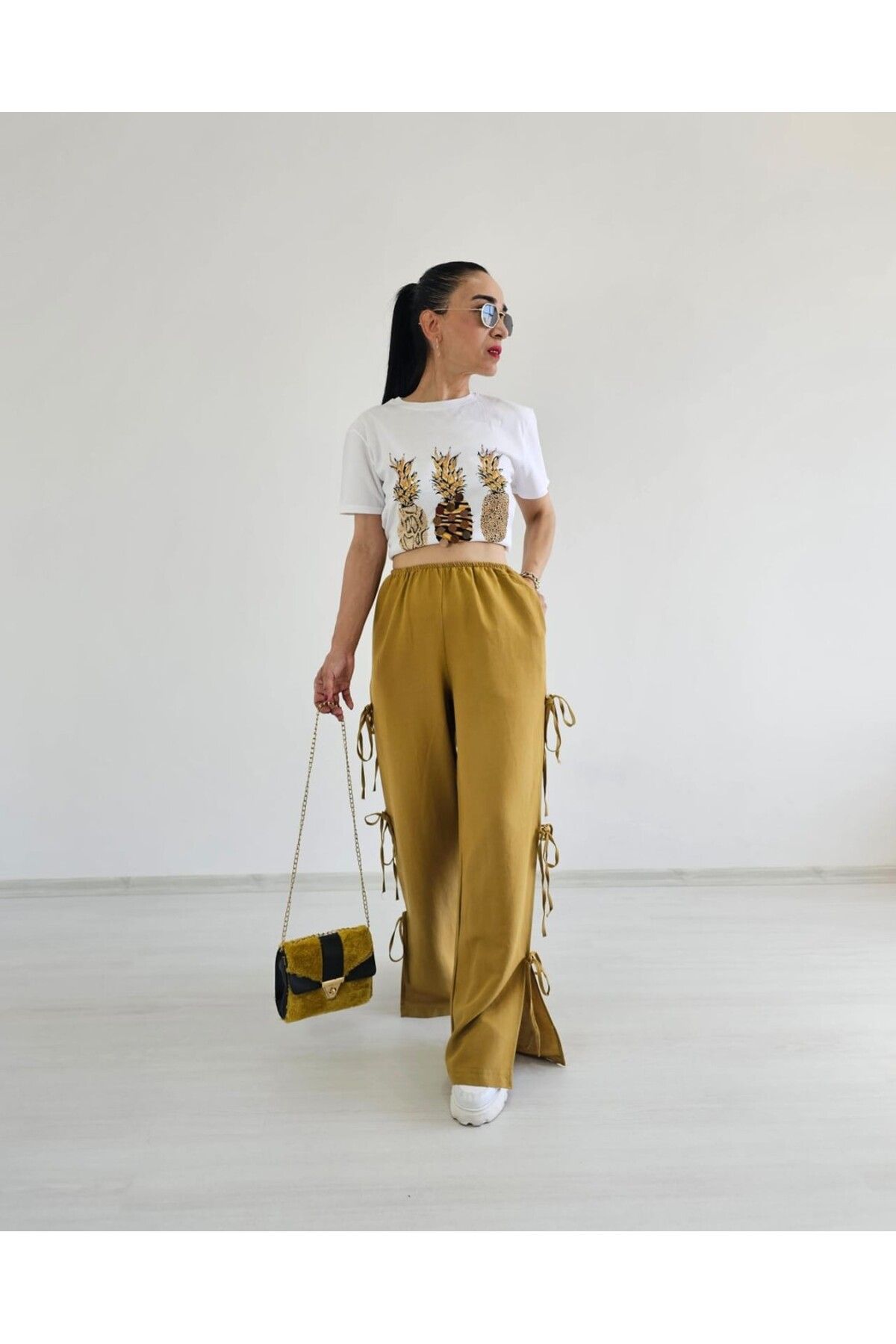 Altı Üstü Butik-Pantaloni cu cravată la picioare 2
