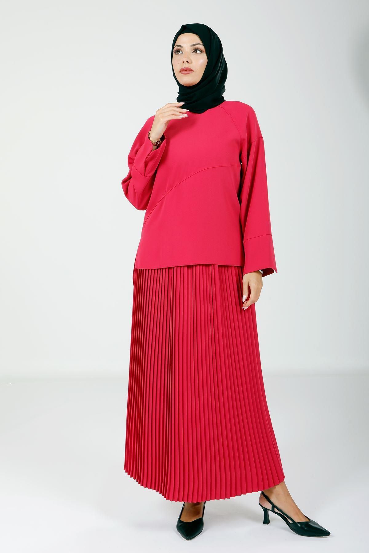 ست بالاپایین پوشیده زنانه بلوز رنگ و دامن PLYLI FUCHSIA 4166 Beyza