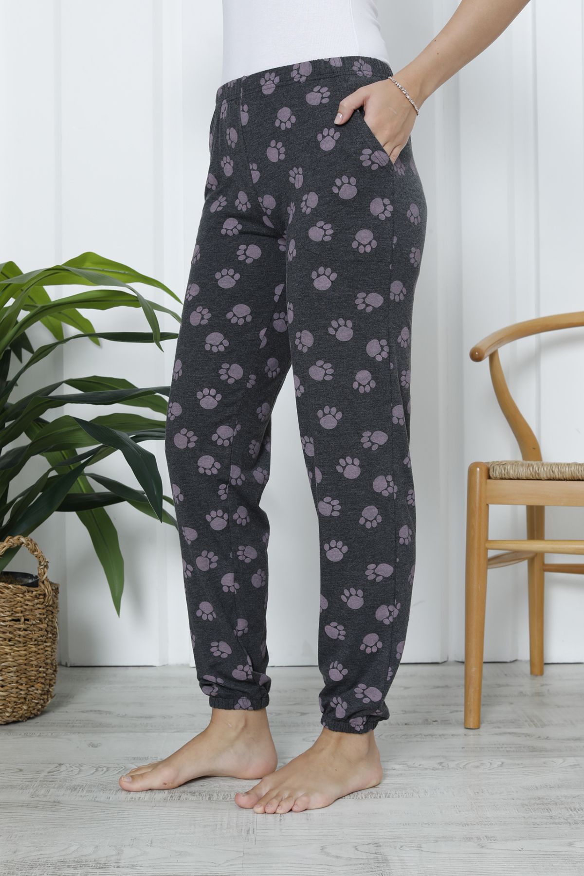 Nicoletta-Lycra Gray Cat Patterned Women's Pajama Bottoms - Pockets and Ankle Elastics 2