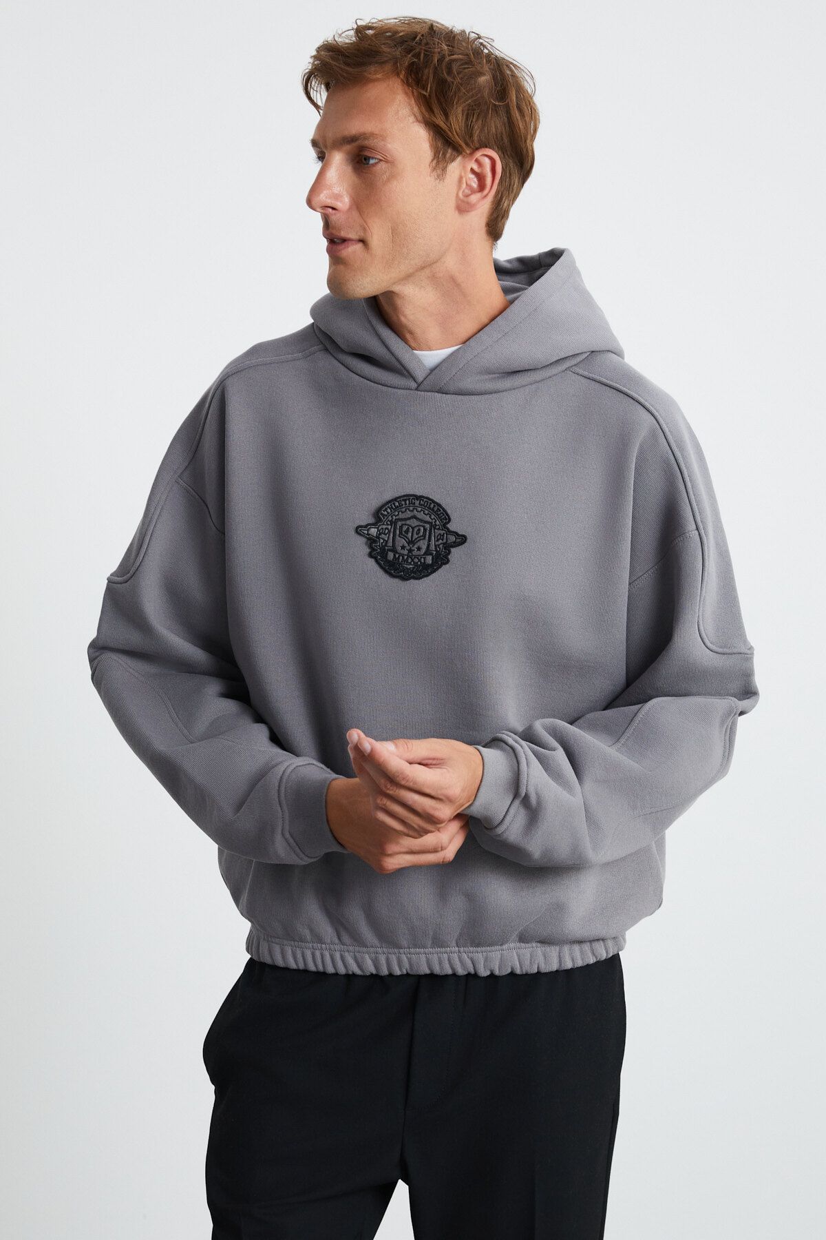 GRIMELANGE-Hampus Men's Comfort Organic Cotton Light Gray Sweatshirt with Masked Fleece Inside and Soft Embroidery Detail 5