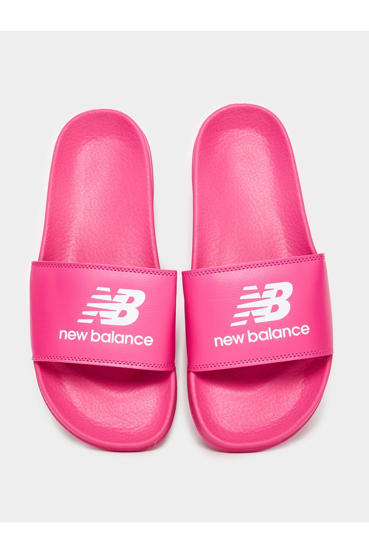 New Balance-شرائح تفاصيل الشعار 4