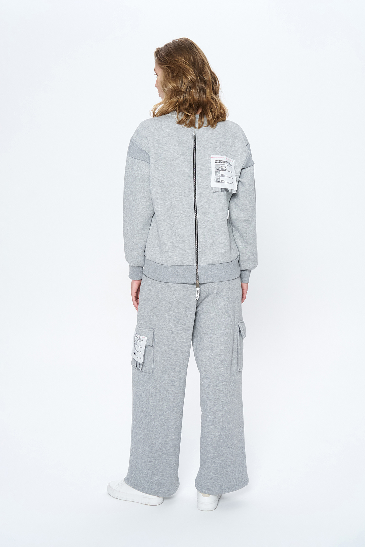 Quzu-Gray Printed Sweatshirt - Back Zip Detail 5