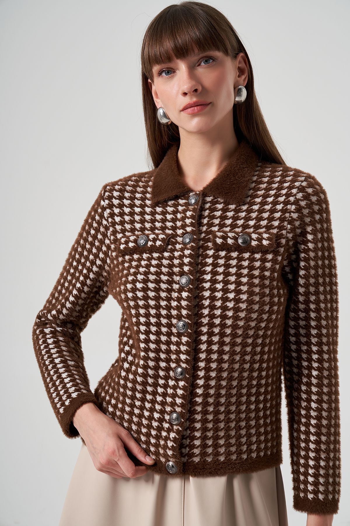 Lale Butik Nuss Triko Düğme Detay Kısa Hırka 7007 Kahve