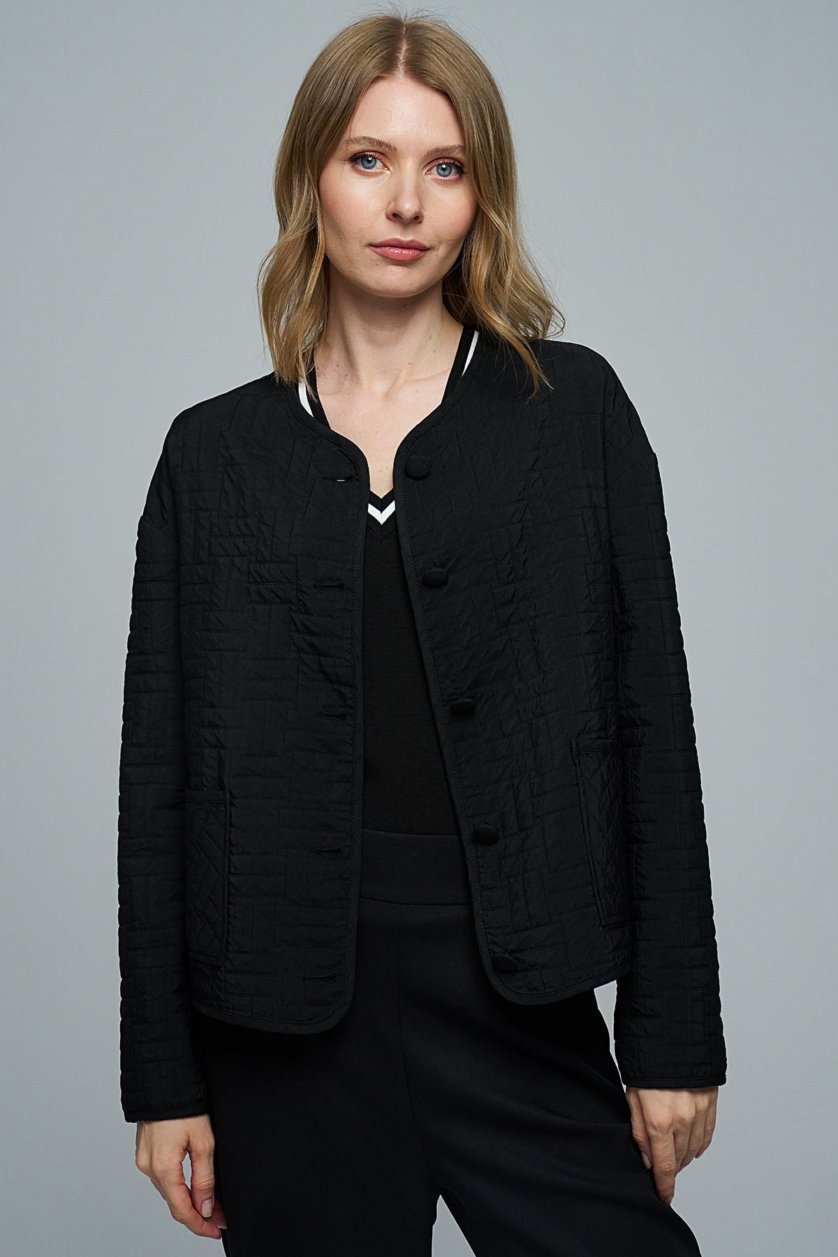 Journey-O-Neck-Quilted, Unlined Jacket 2