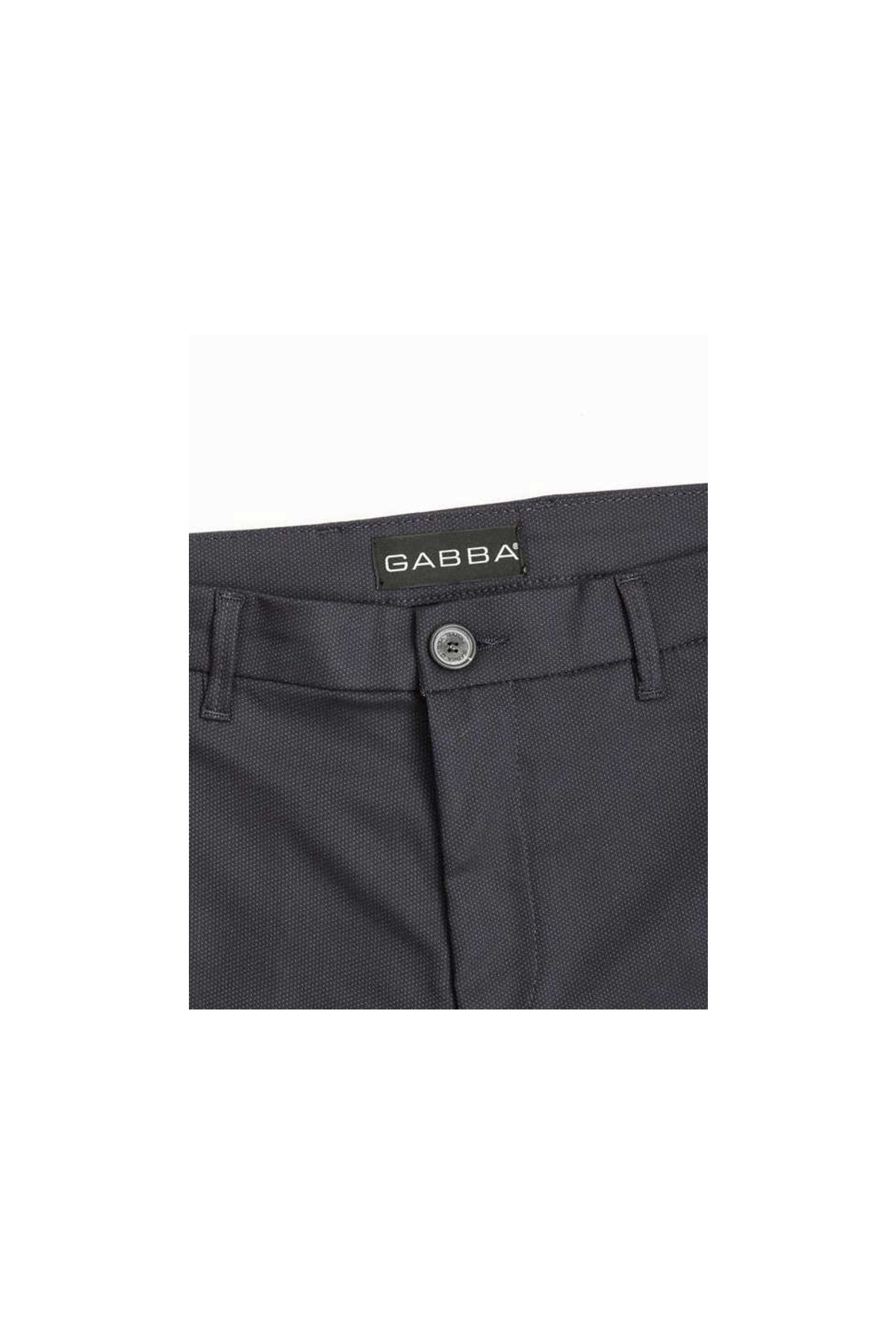 Gabba-Chinos 3