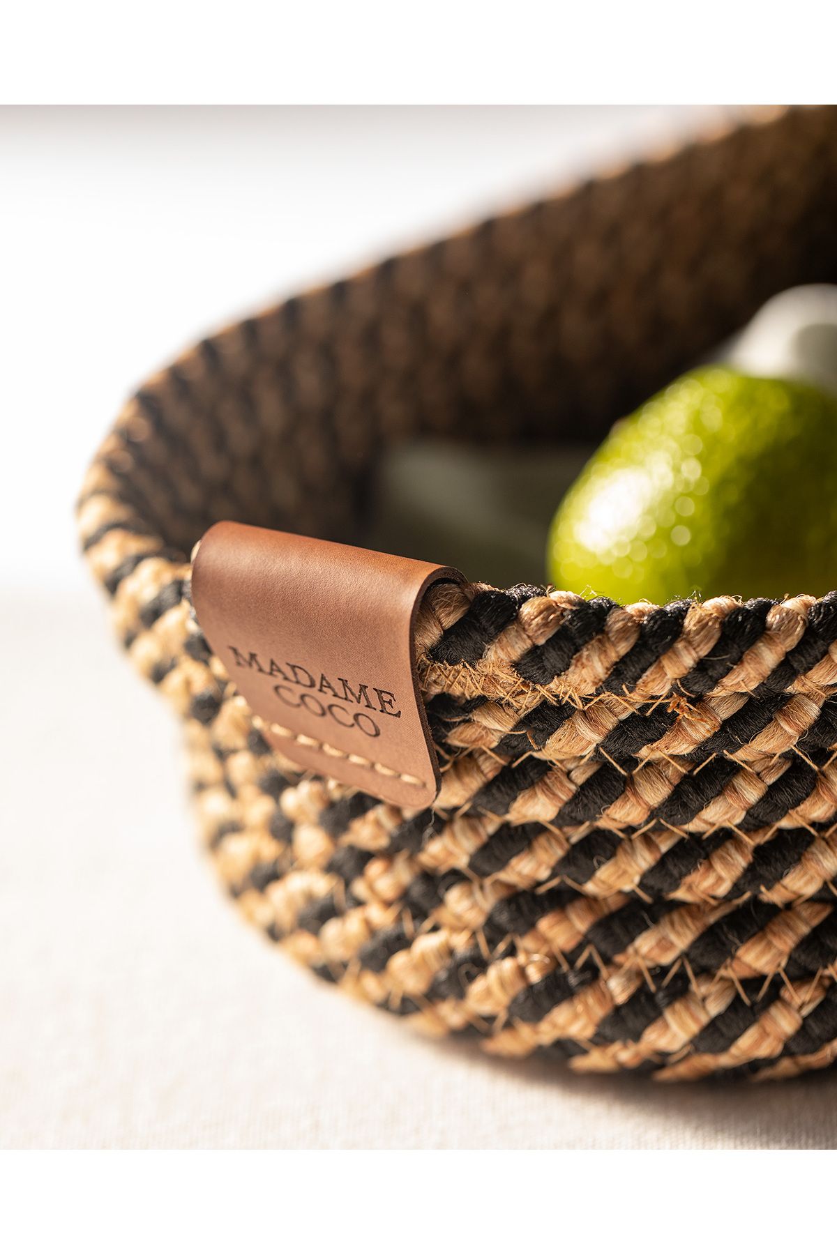 Madame Coco-Alsace Small Basket - Stylish and Practical Design 2