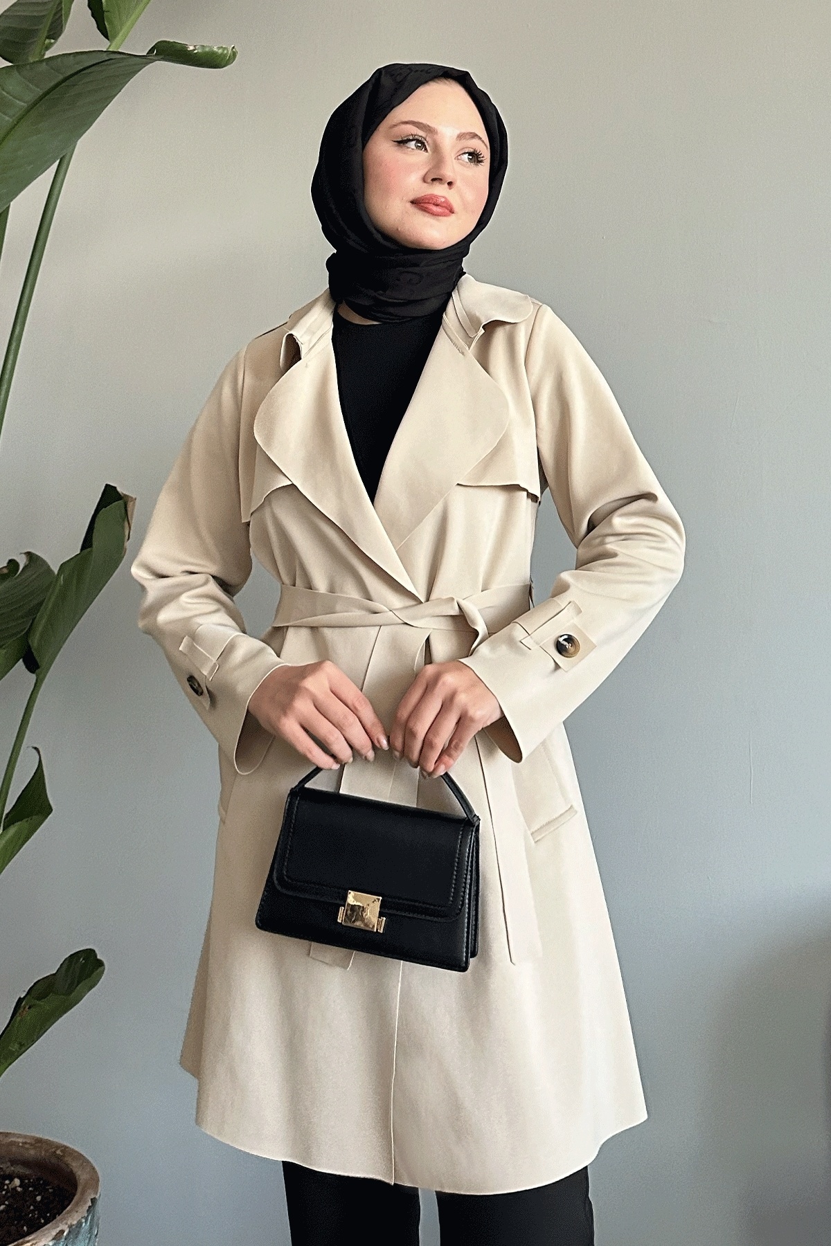complete the look image