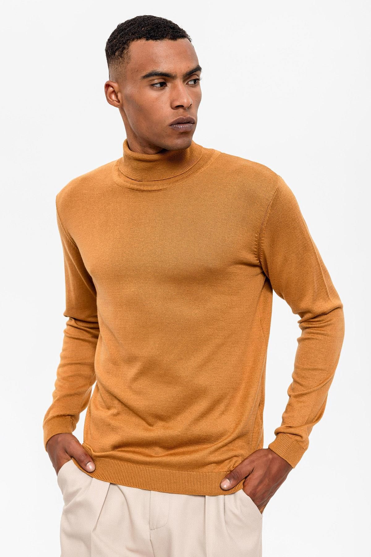 Antioch-Tobacco Full Throat Men's Knitwear 4