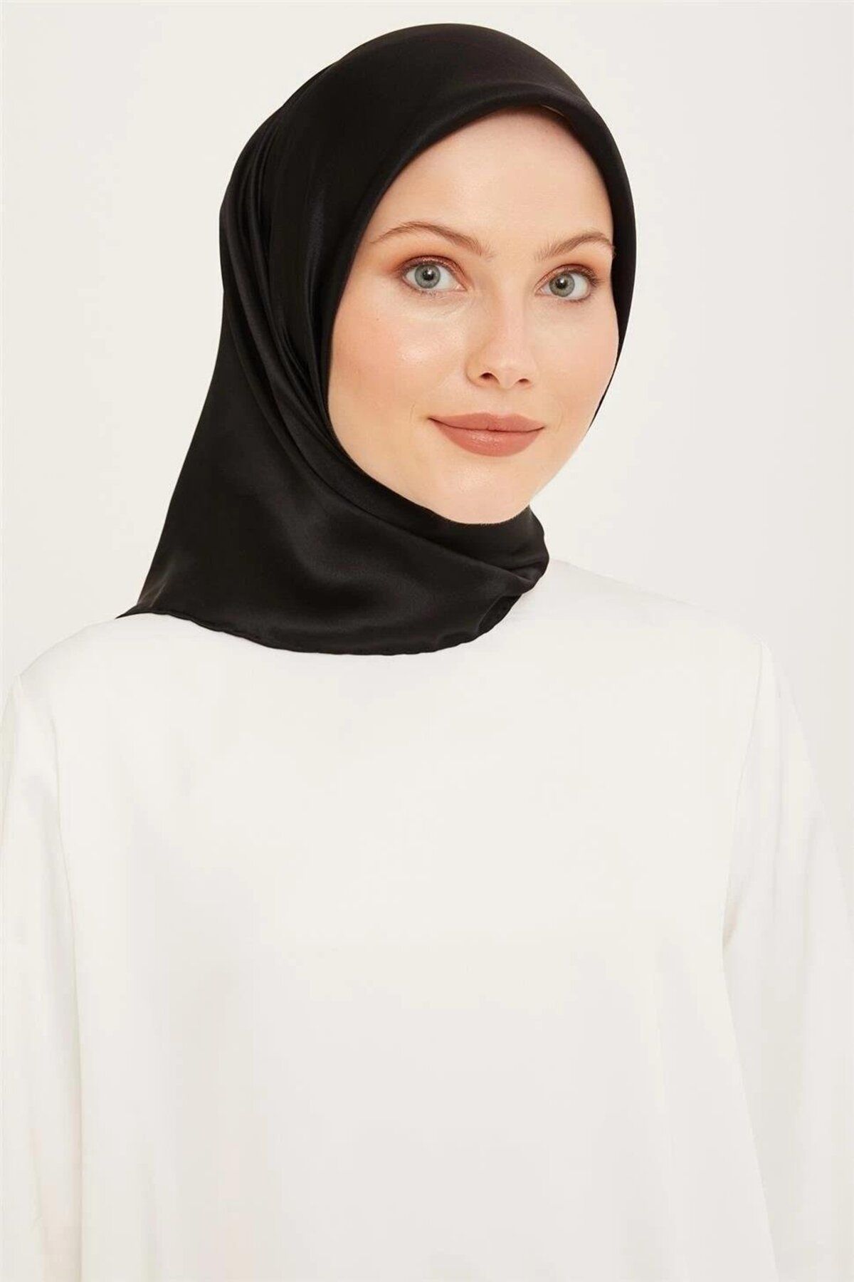 TAYYİBE GİYİM armne Düz Siyah Nostalji Serisi Twill Ipek Eşarp 0010-01nt