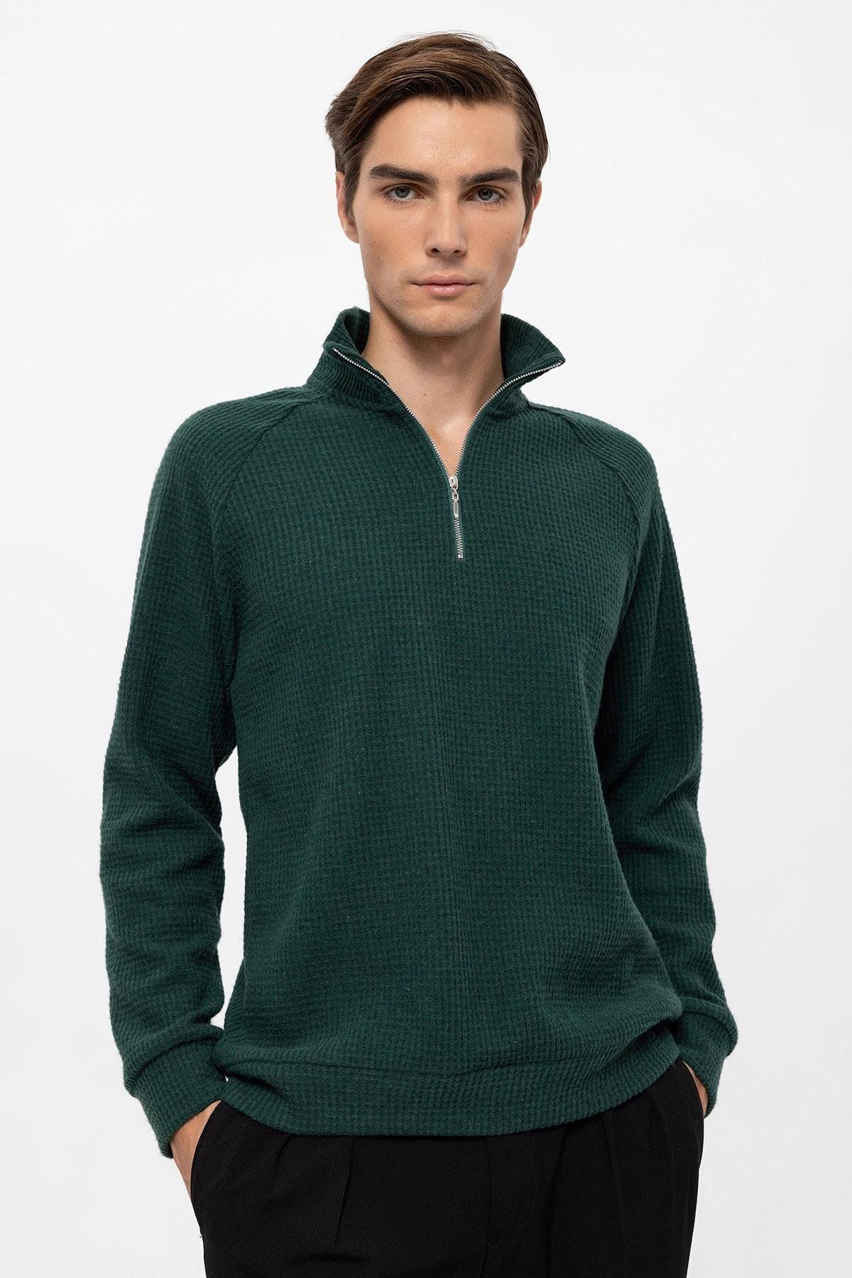 Antioch-Green Half Zippered Stand Collar Men's Sweater 5