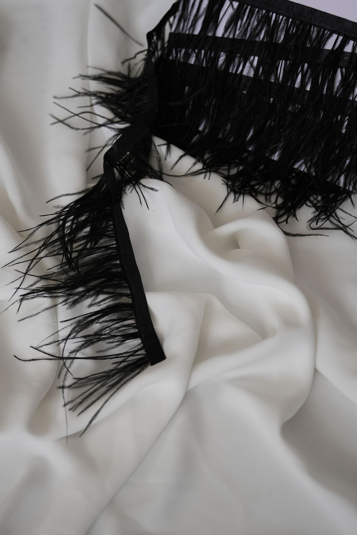 İstoria Bridal-Black Camel Feather, Stripe Feather, Camel Feather, Otriş, 1 Meter 2