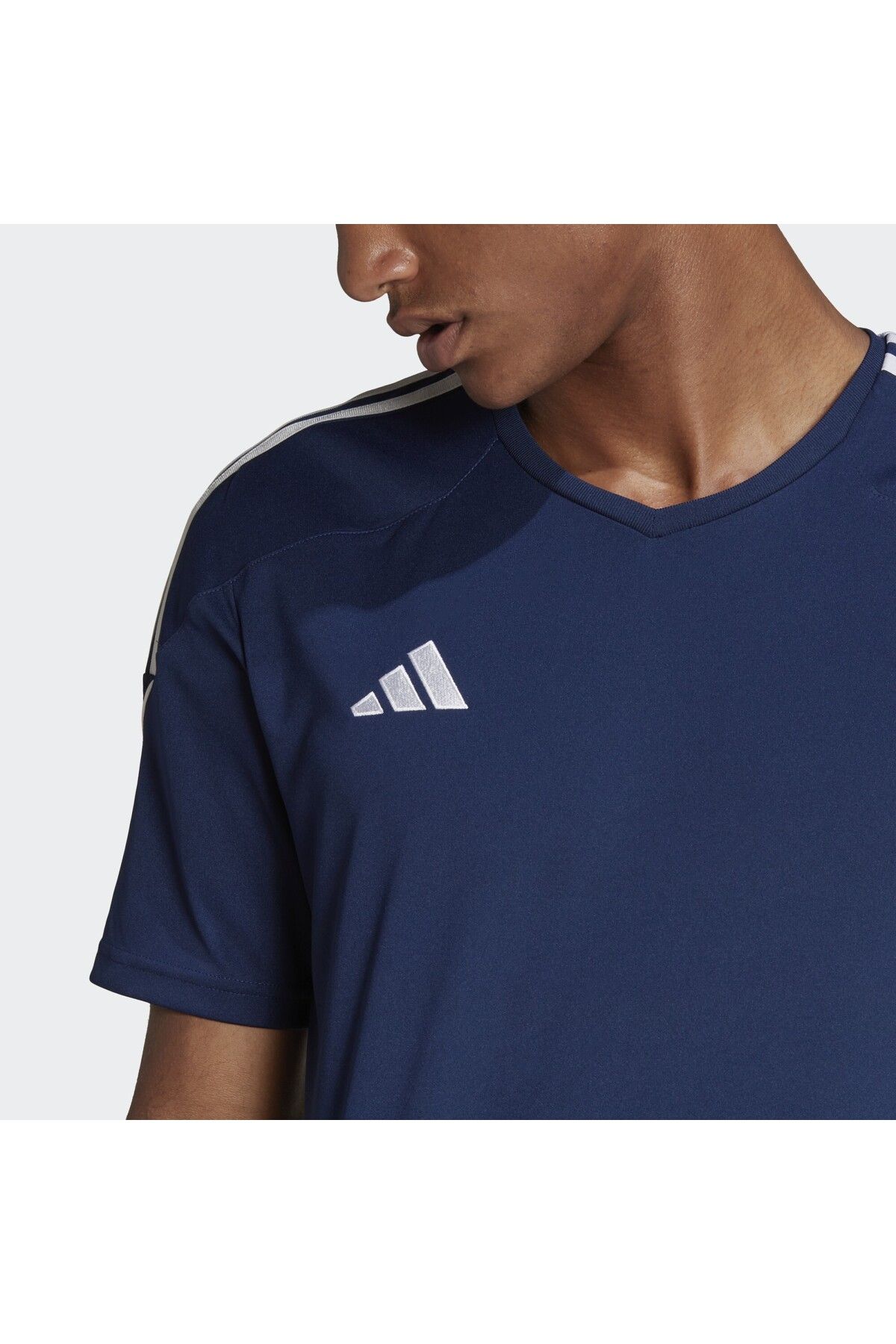 لباس فرم تیرو 23 لیگ adidas