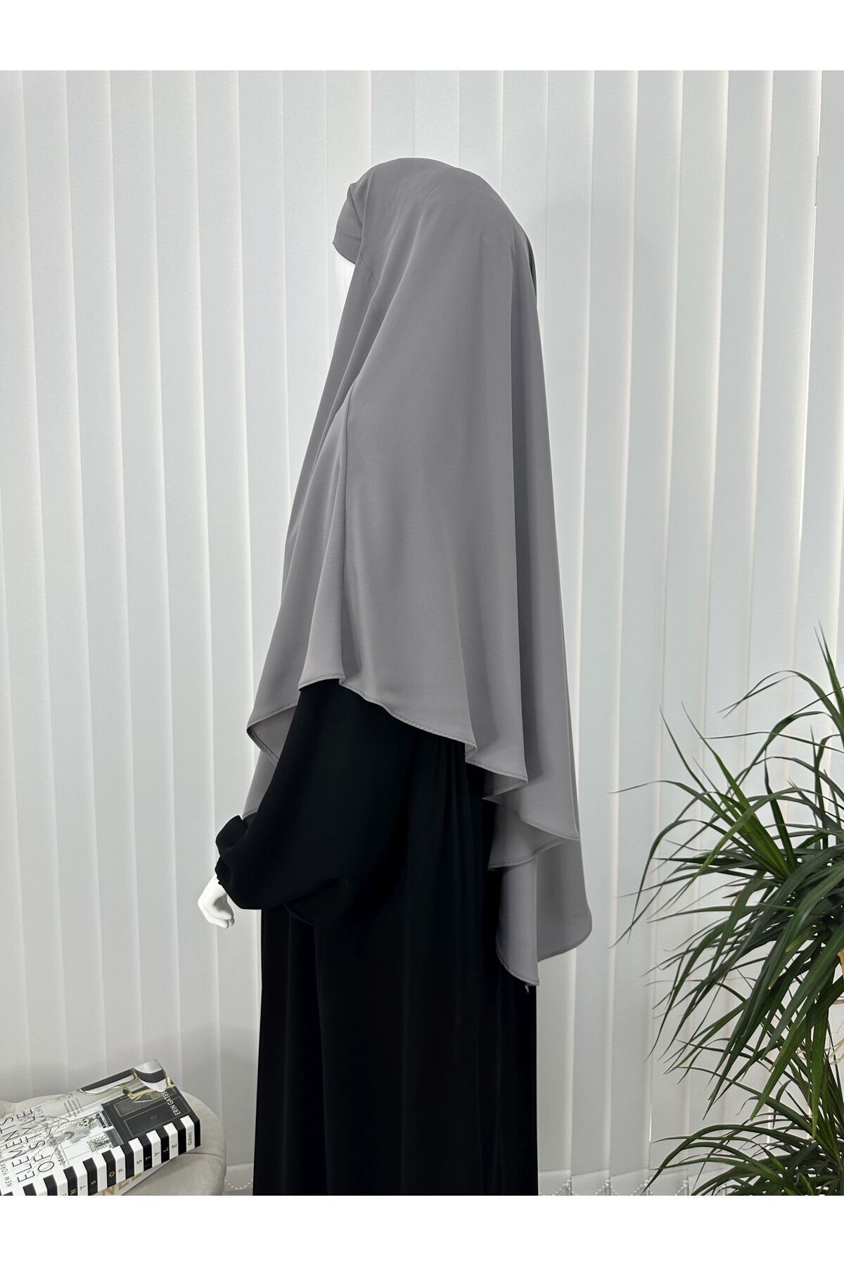 erasra class-Gray Single Layer Medina Silk Practical Tied Triangle Souffle Scarf - Suitable for Hajj and Umrah 2