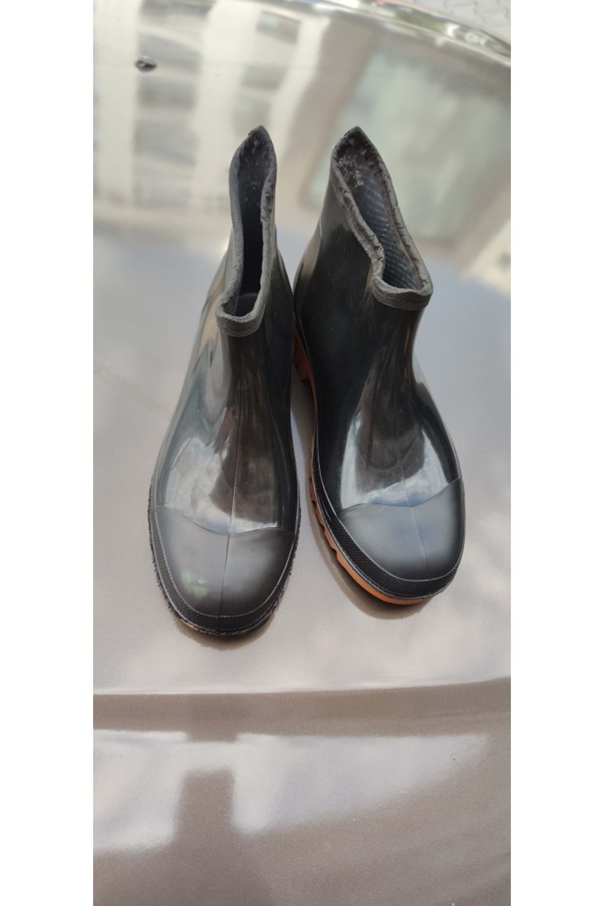 ÇİĞDEM KUNDURA  ULAŞ SİYAH RENÇBER BAHÇE KISA LASTİK ÇİZME Unisex - Görsel 2