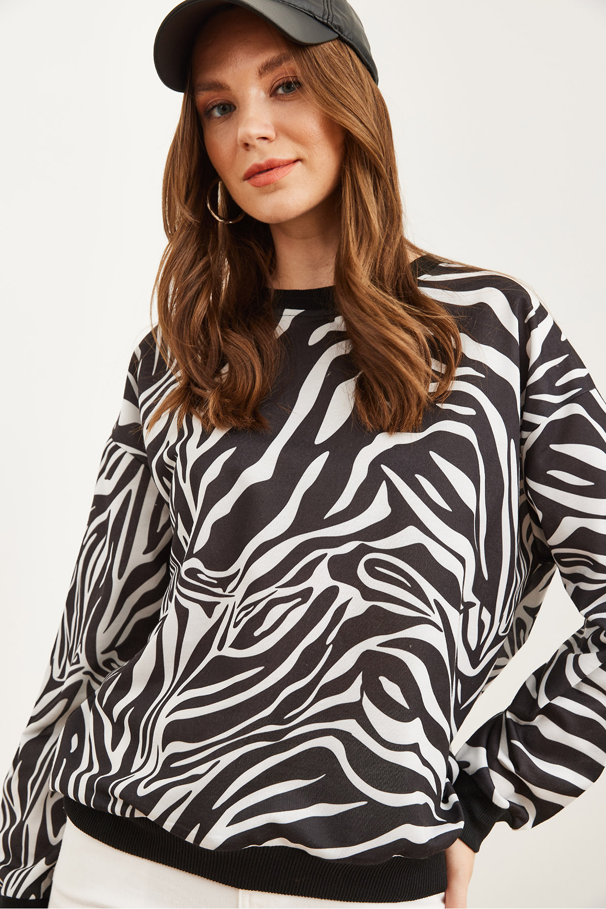 Olalook-Dámská mikina se vzorem Zebra – měkká a volná, Swt- 19000457 6