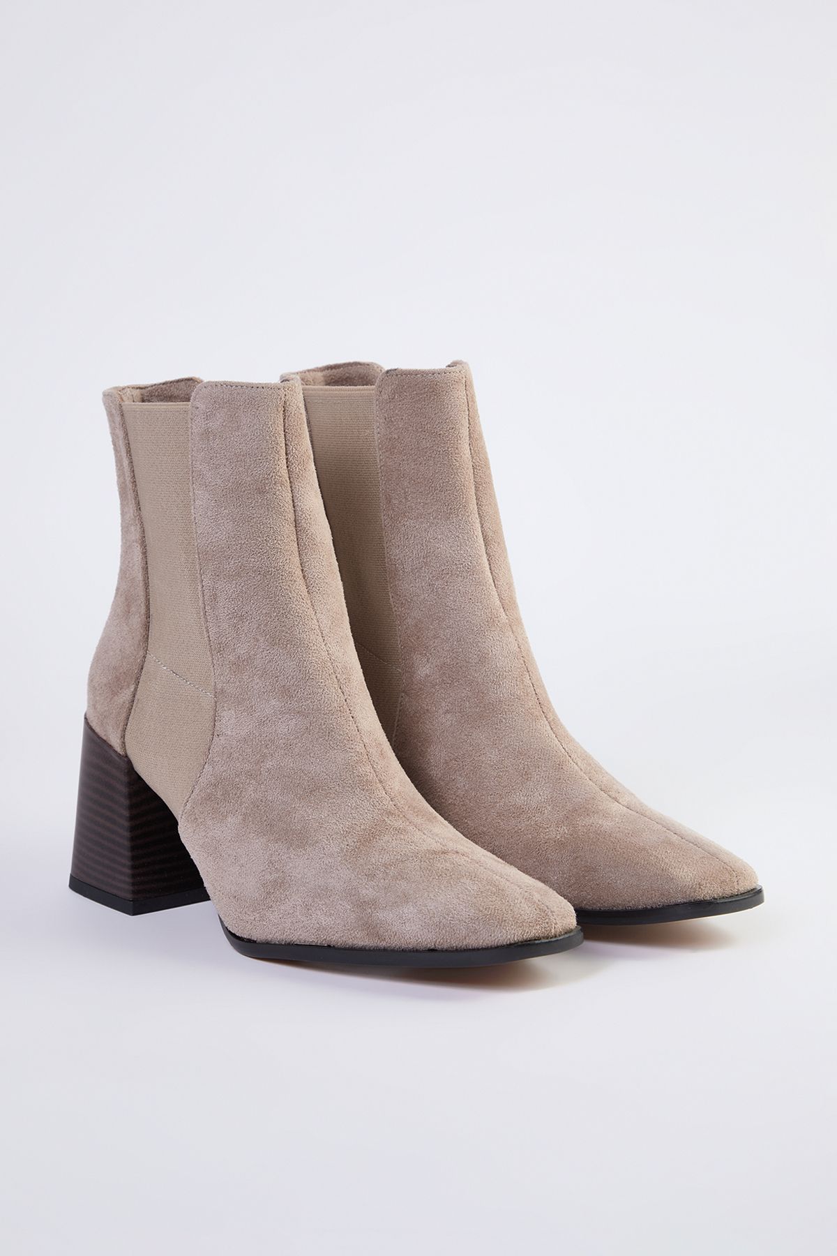 TRENDYOL SHOES Nerzfarbene Stiefeletten Mit Dickem Blockabsatz für Damen - 37