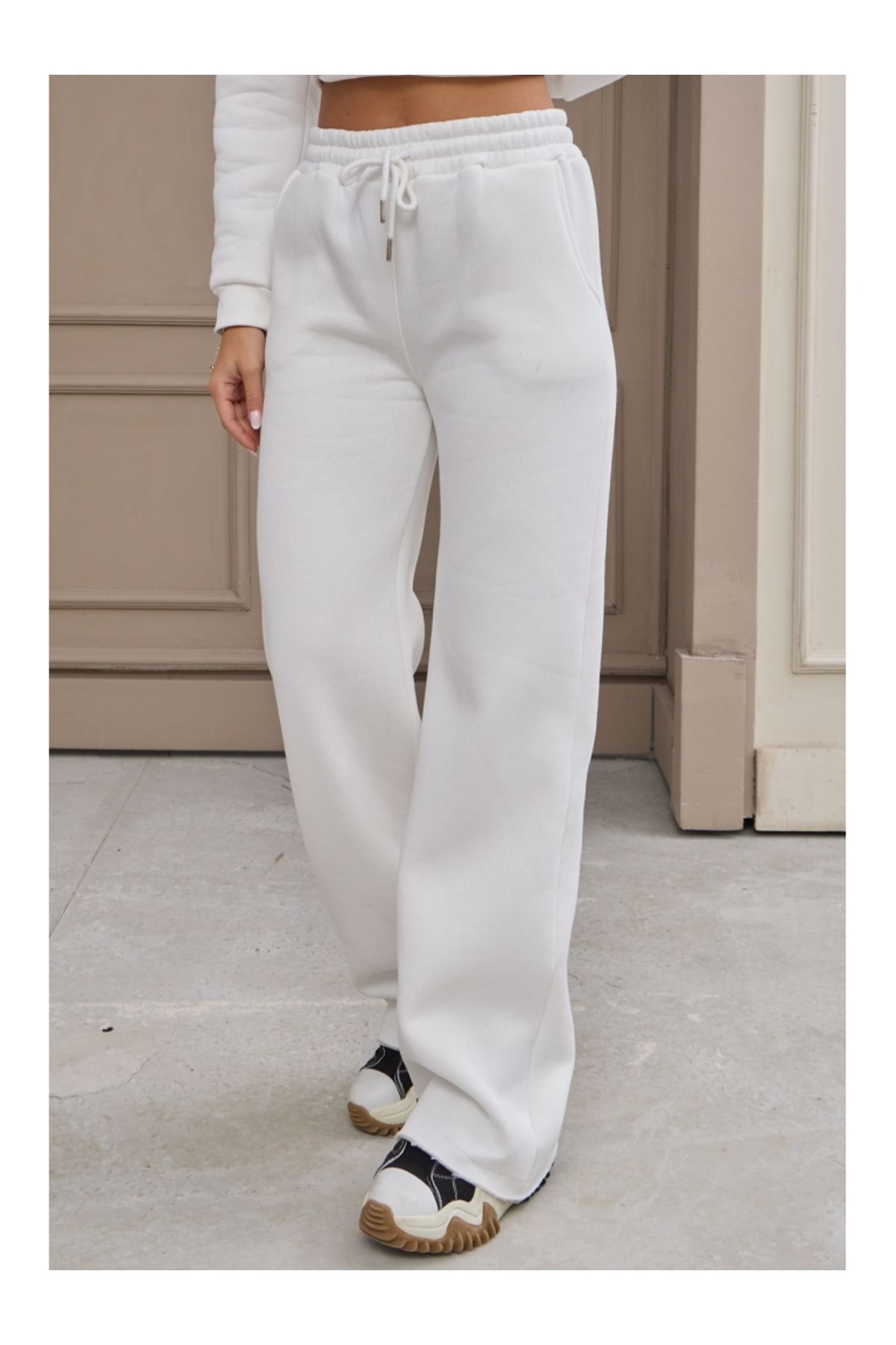 Elif Özbey Butik-White Three Thread Raised Palazzo Trousers 4