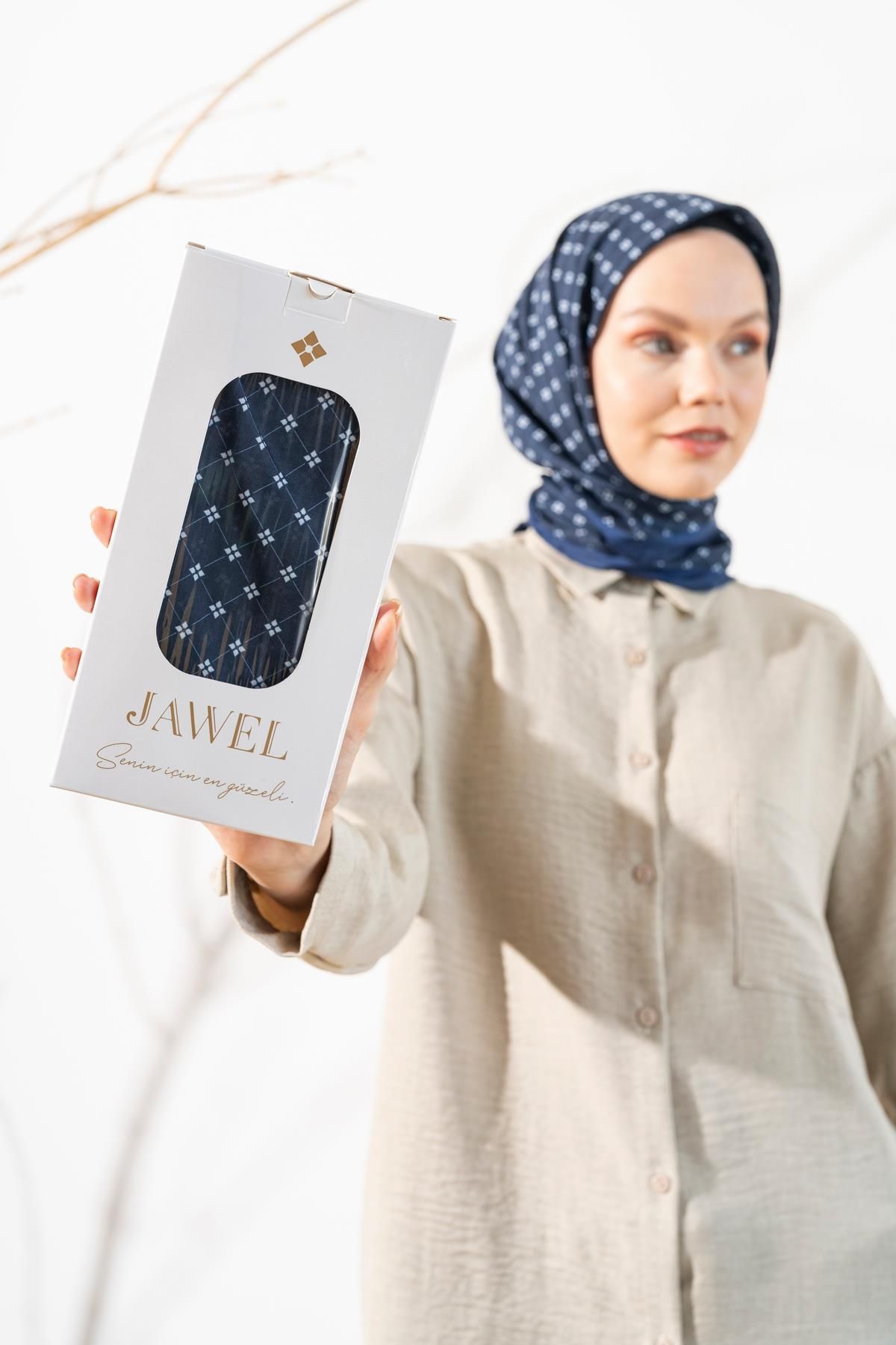 روسری زنانه نرم کارلی کوچک JAWEL