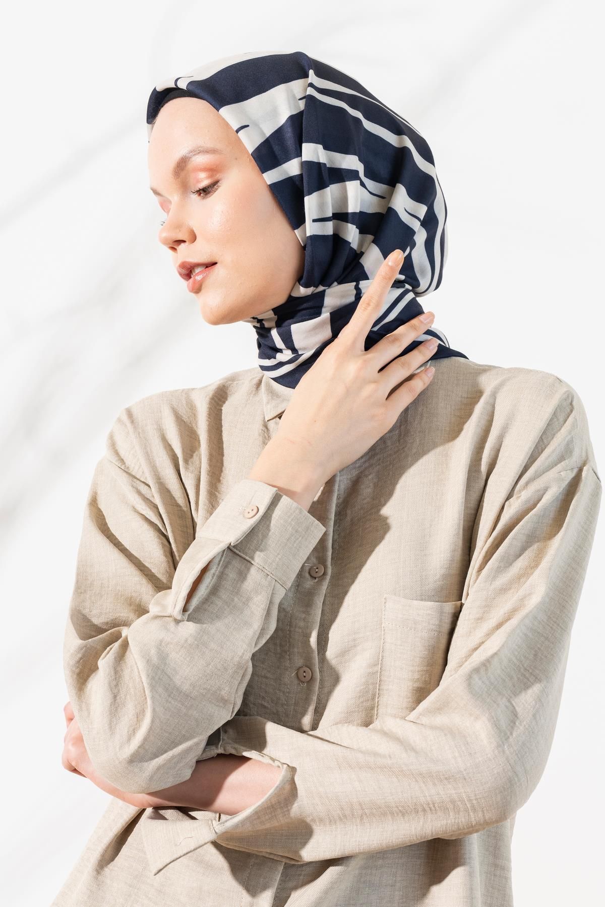 روسری زنانه نرم الگوی گورخر JAWEL