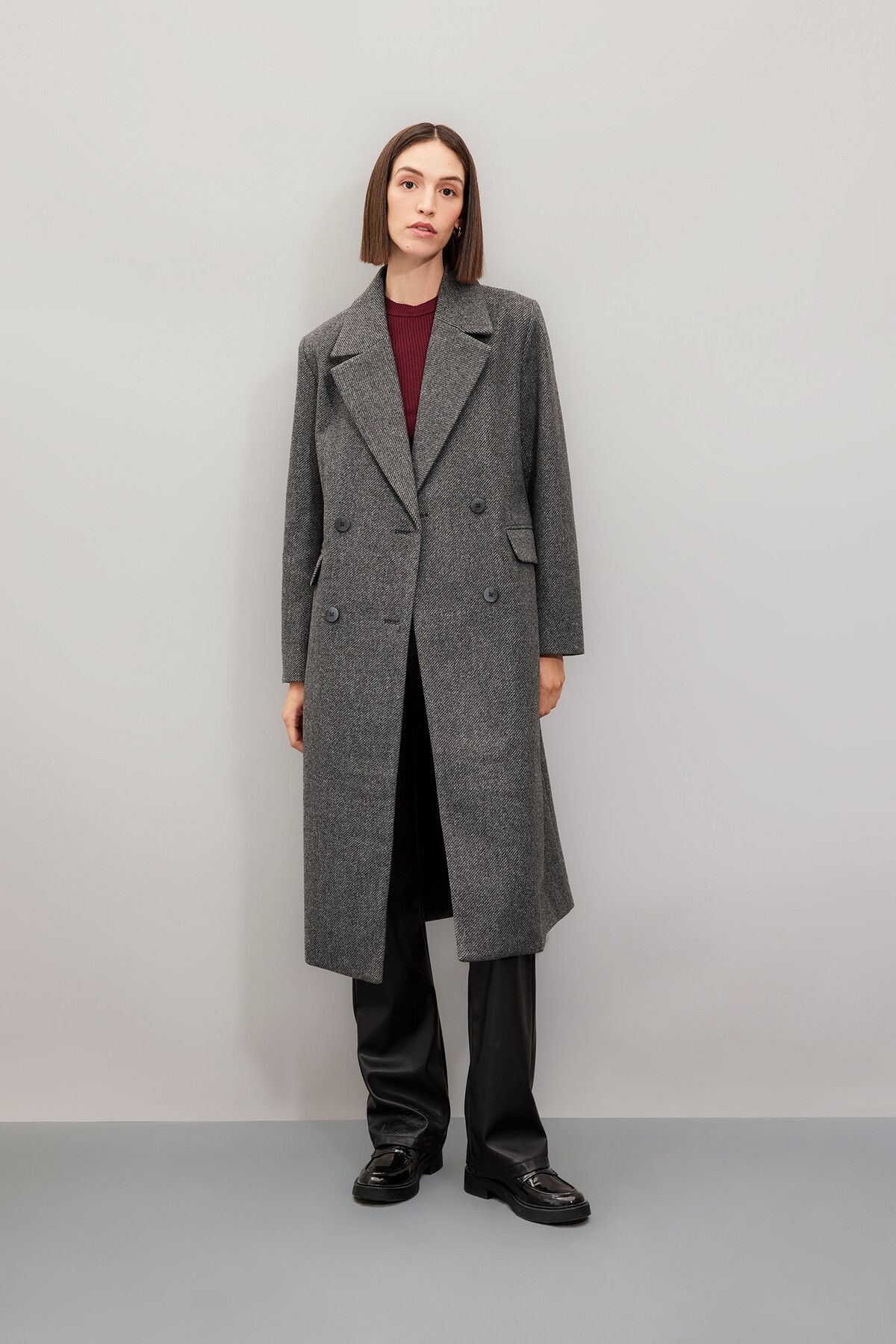 complete the look image