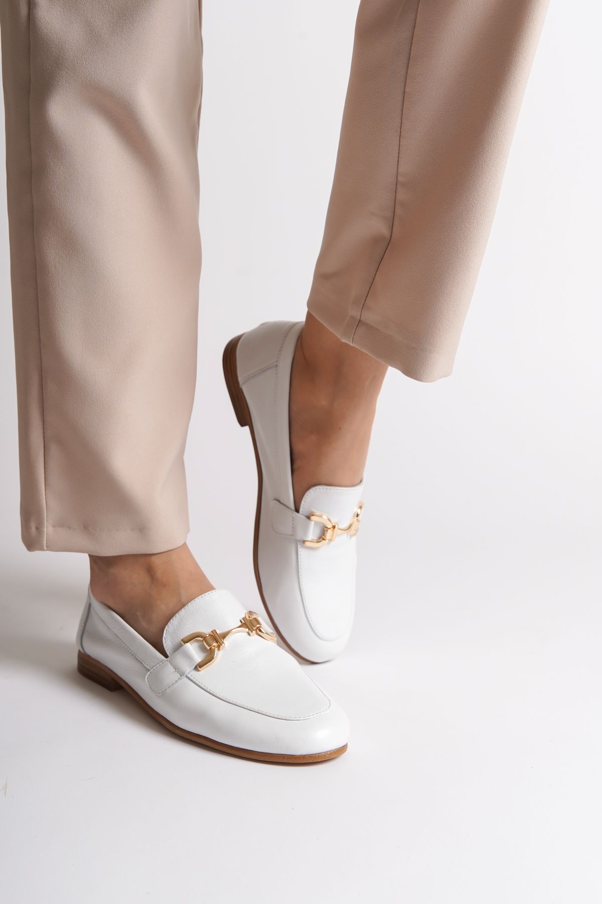 لوفر سفید زنانه چرمی واقعی Loafer اورجینال Capone Outfitters
