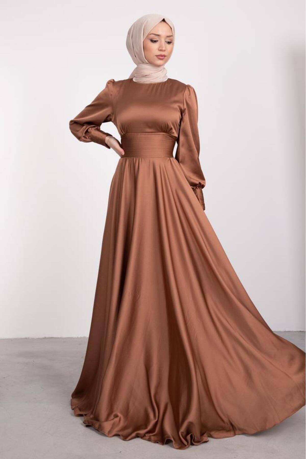 Stilife-Satin Hijab Evening Dress with Waist and Sleeve Detail 7