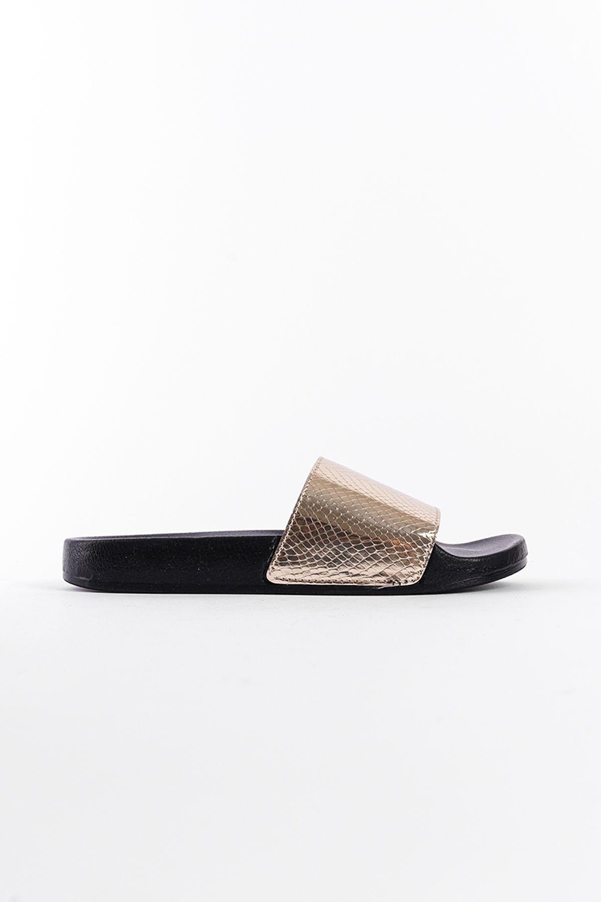 Capone Outfitters-Mules - Gold-colored - Flat 2