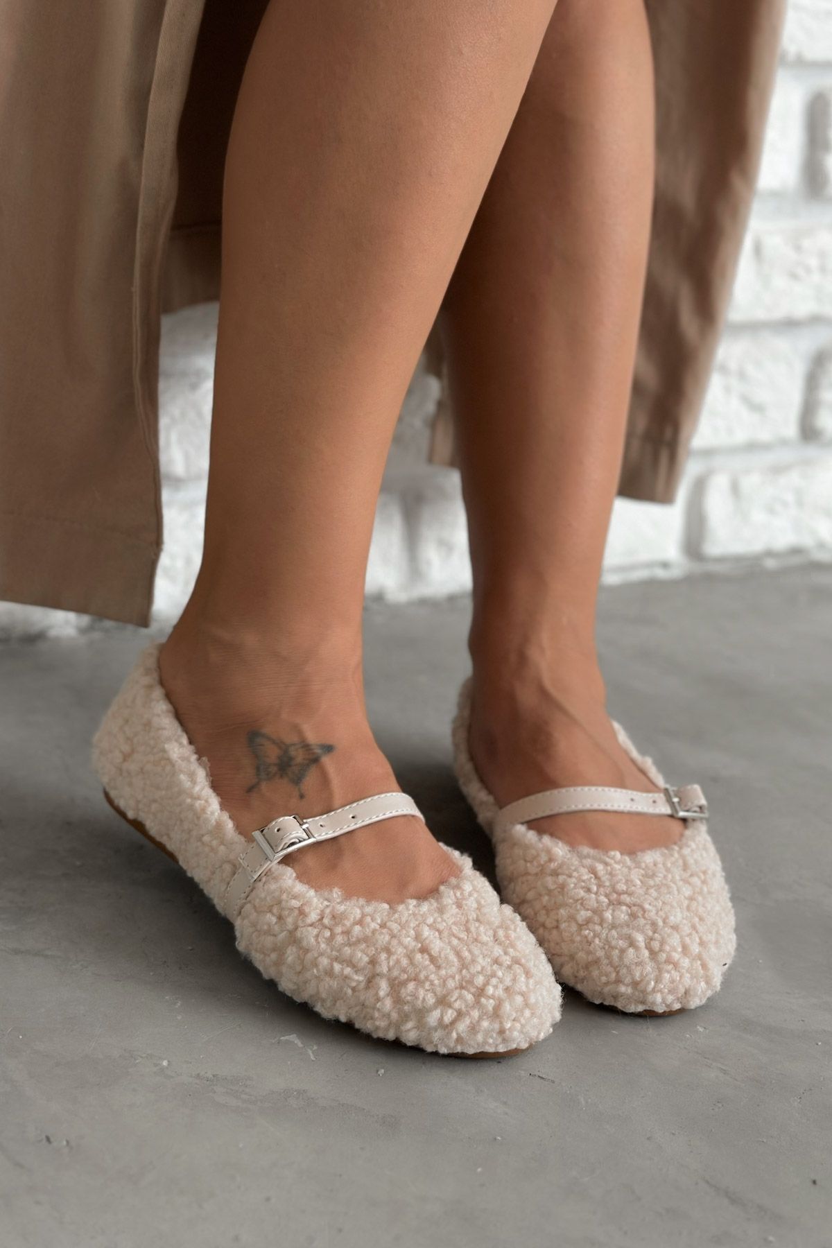 Shoebutik-Nina Beige Plush Band Detail Women's Ballerinas 3