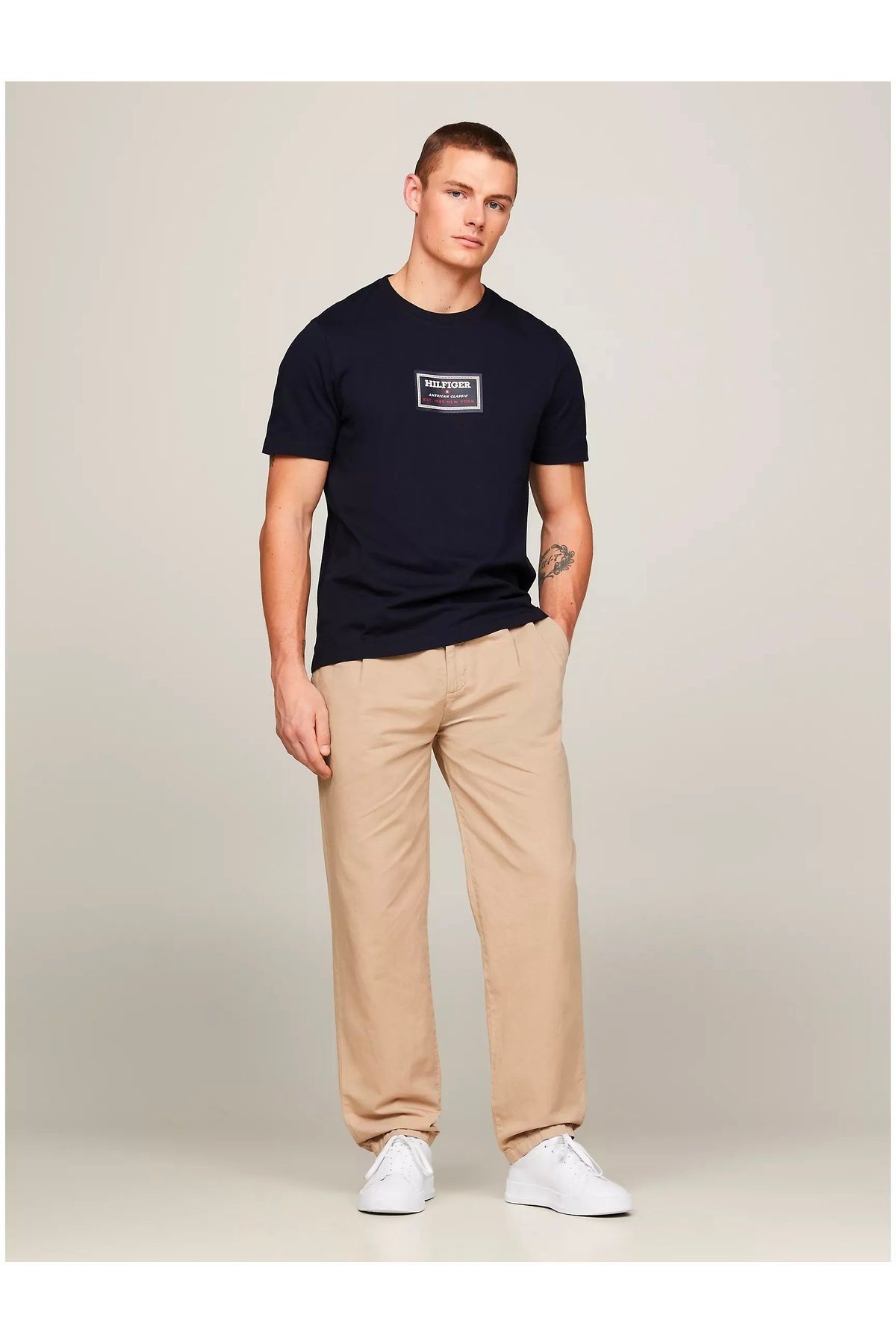 Hilfiger Denim __TommyHilfiger Organik Pamuk Erkek Box Print T-Shirt Regular Fit