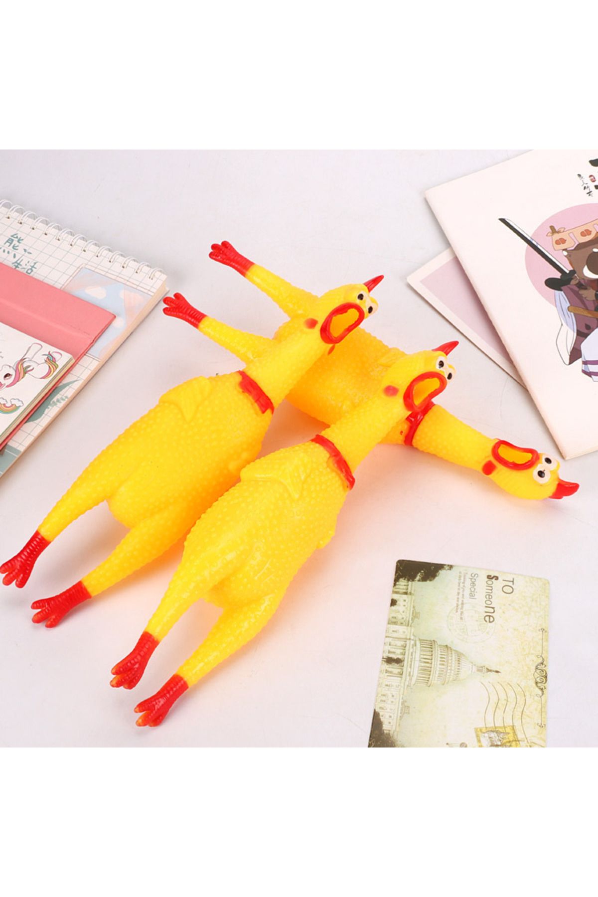 Choice-Yellow Screaming Chicken Dog Toys Novelty and Durable Chew Toy Sound Squeeze Screaming Toy 2