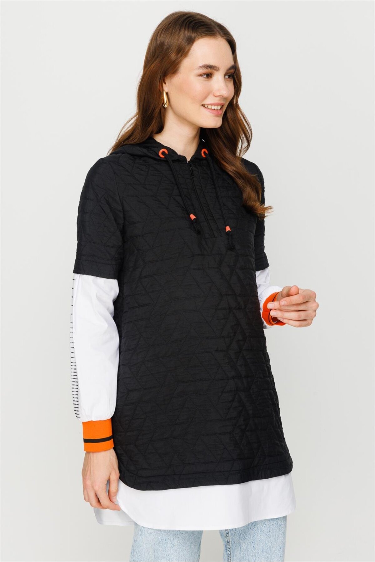 Esswaap-Puffer Detailed Hooded Tunic Black 4